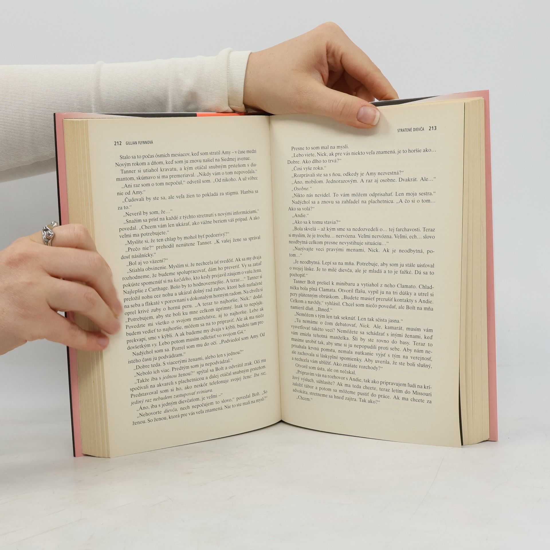 Gillian Flynn Stratené dievča