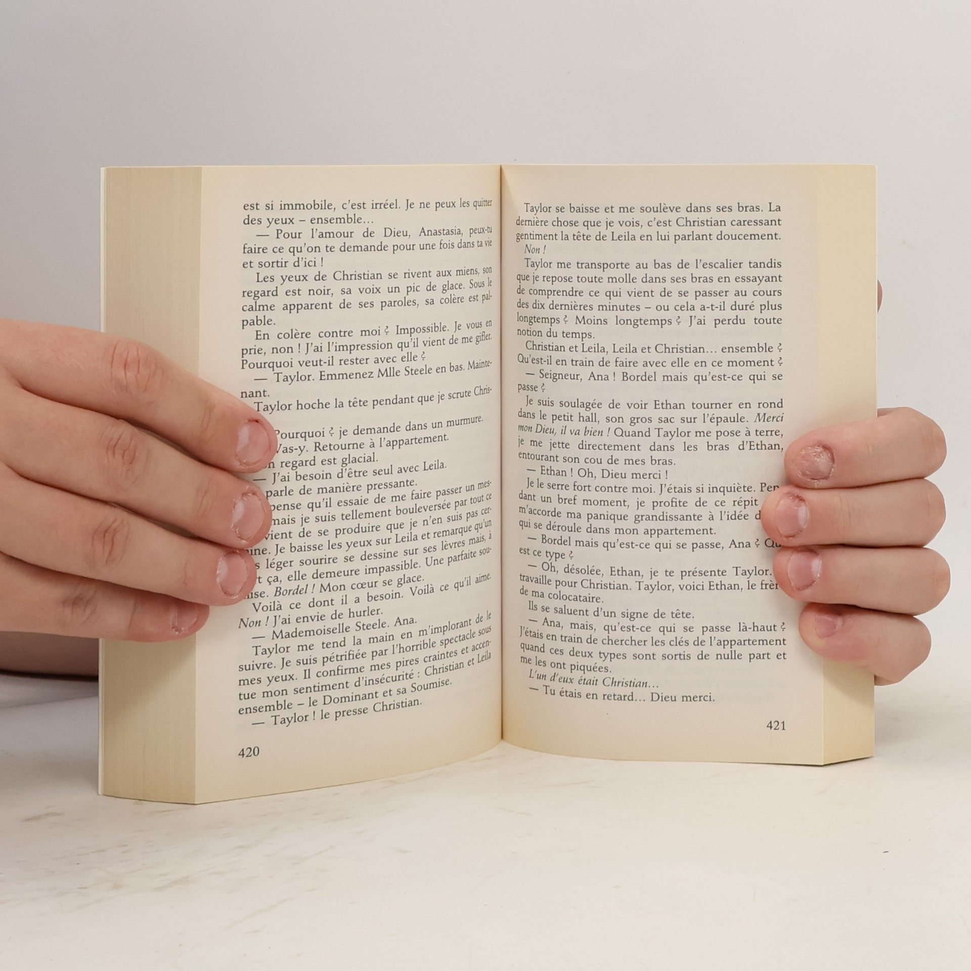 E. L. James Cinquante nuances plus sombres