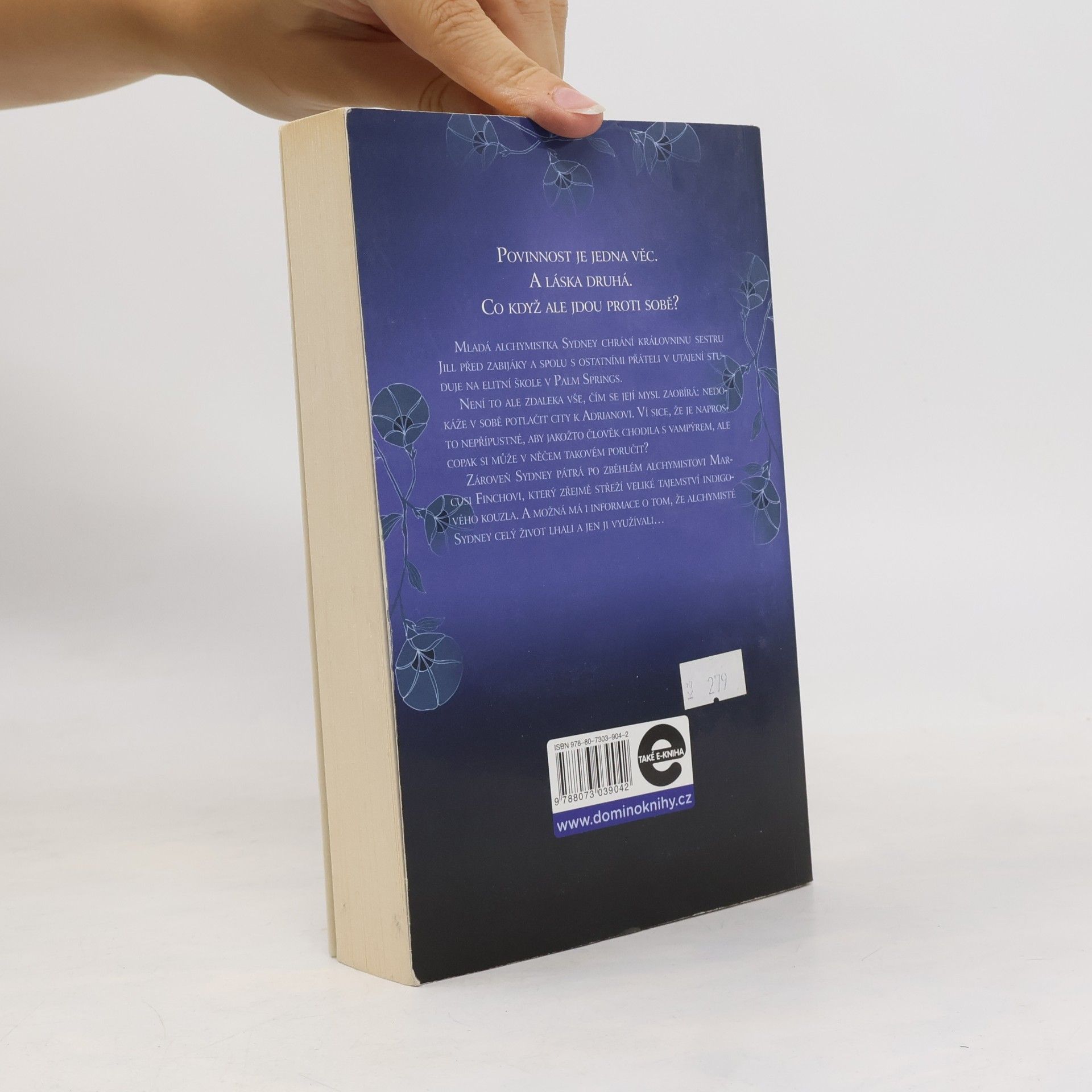 Richelle Mead Indigové kouzlo. Pokrevní pouta. 3. díl