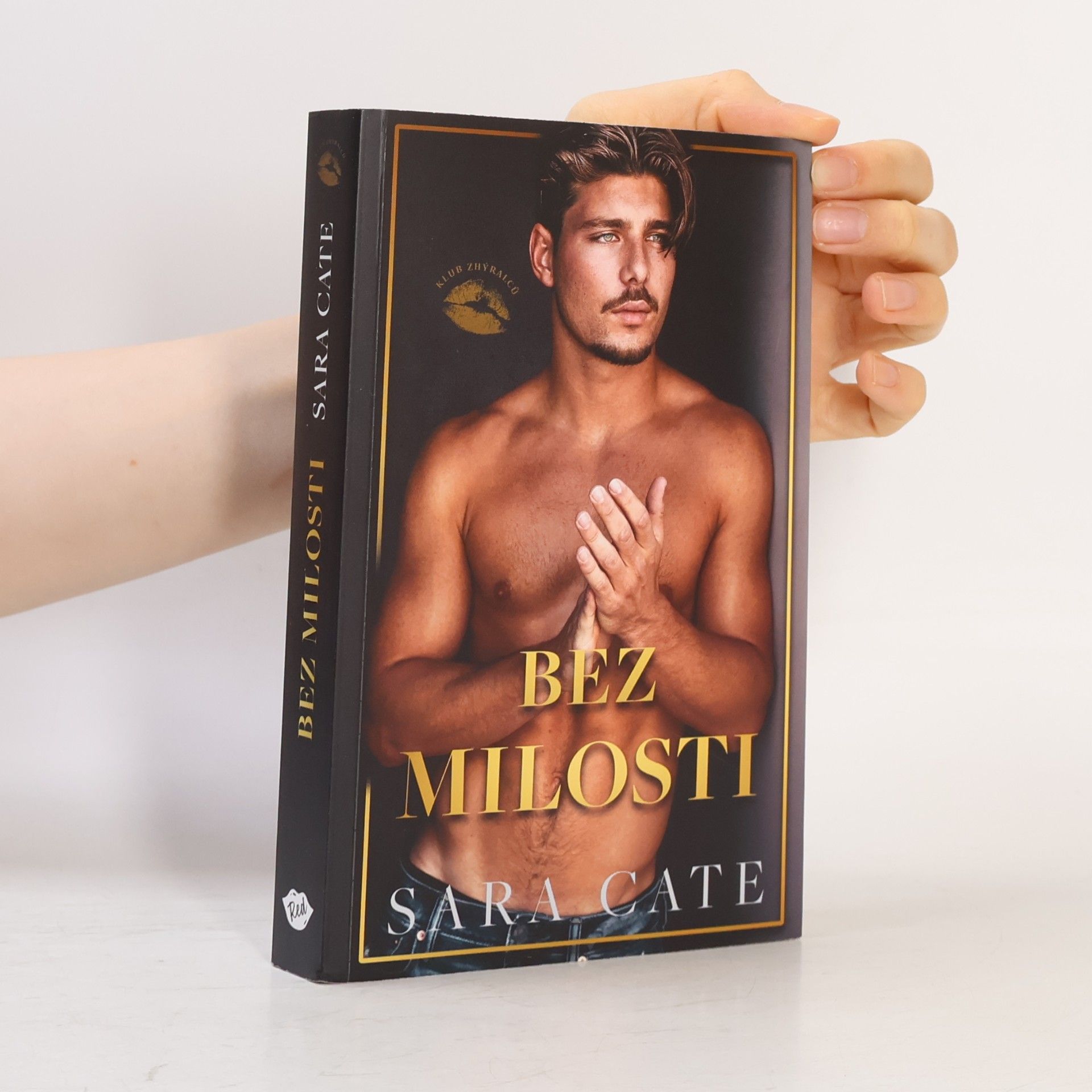 Sara Cate Bez milosti