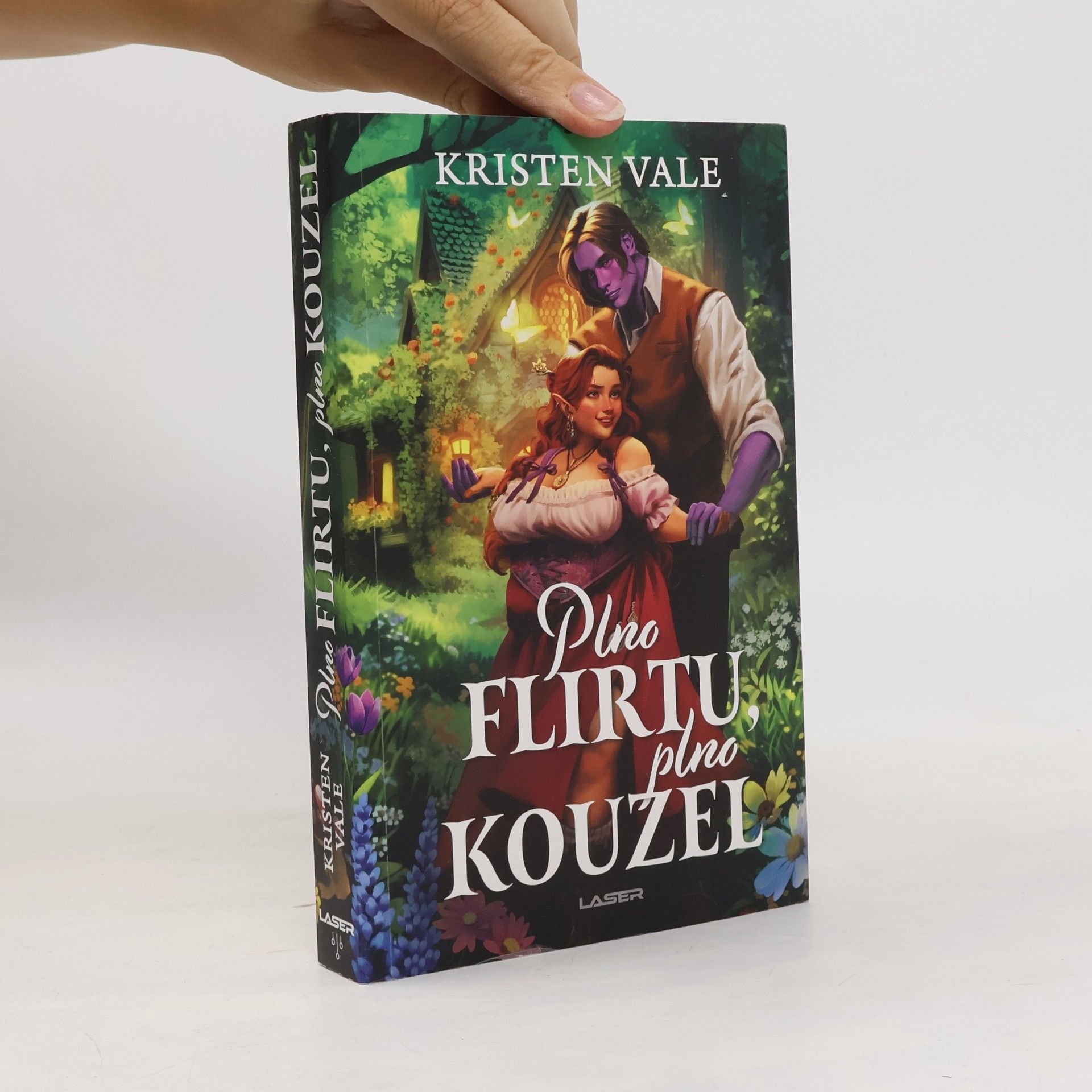 Kristen Vale Plno flirtu, plno kouzel