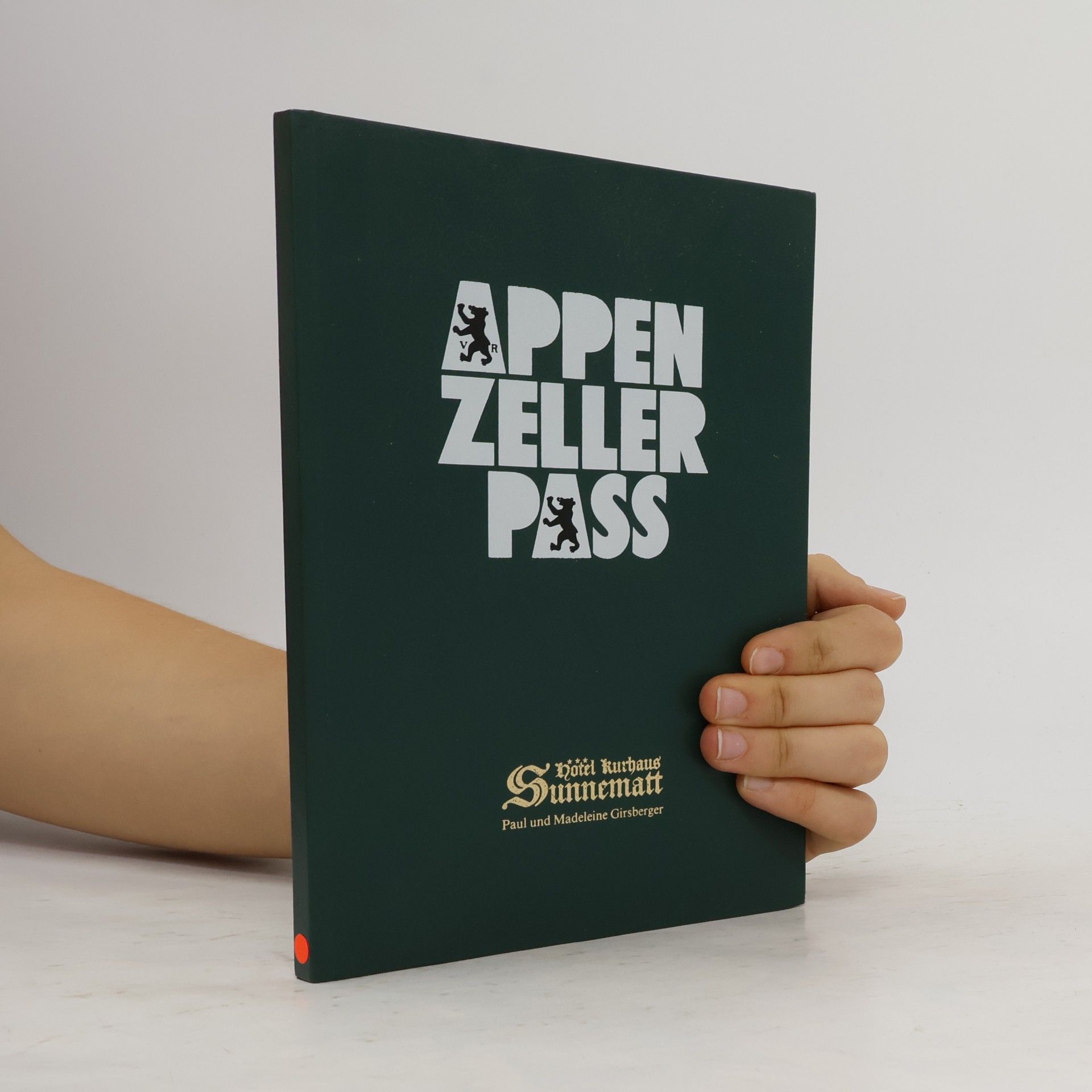 Madeleine Girsberger Appenzeller Pass