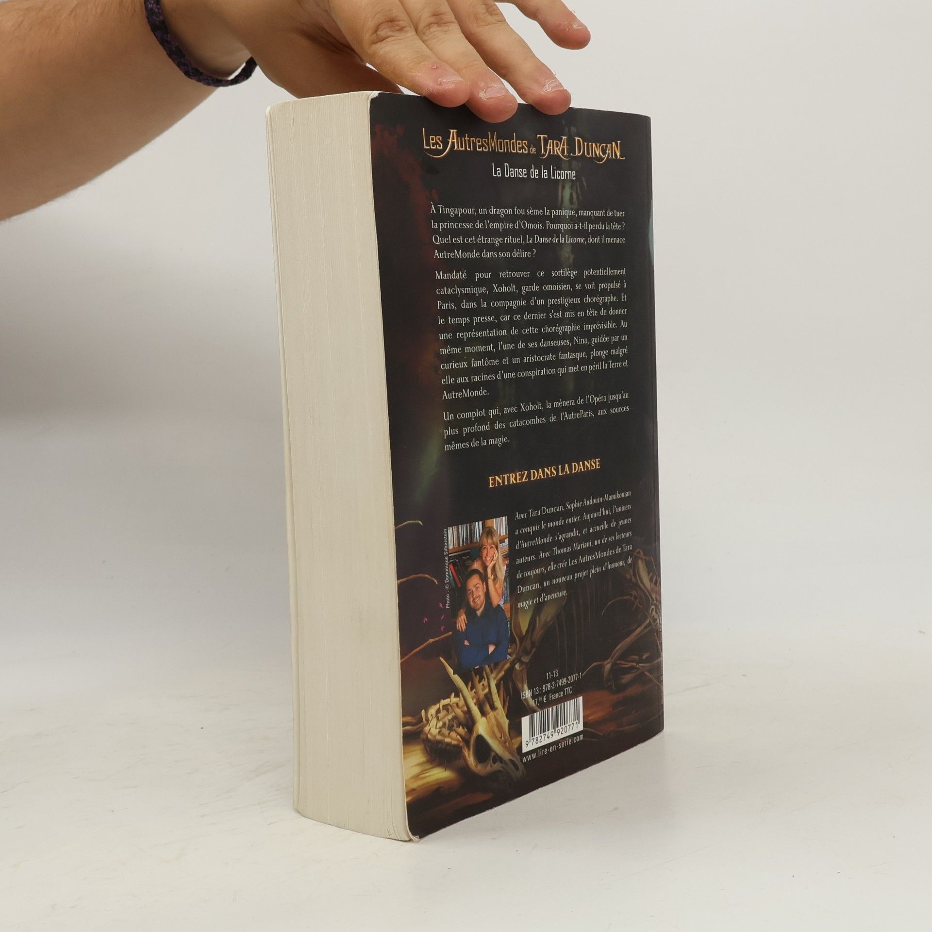 Audouinová Mamikonianová Sophie Les autres mondes de Tara Duncan - 1: La danse de la licorne (French Edition)