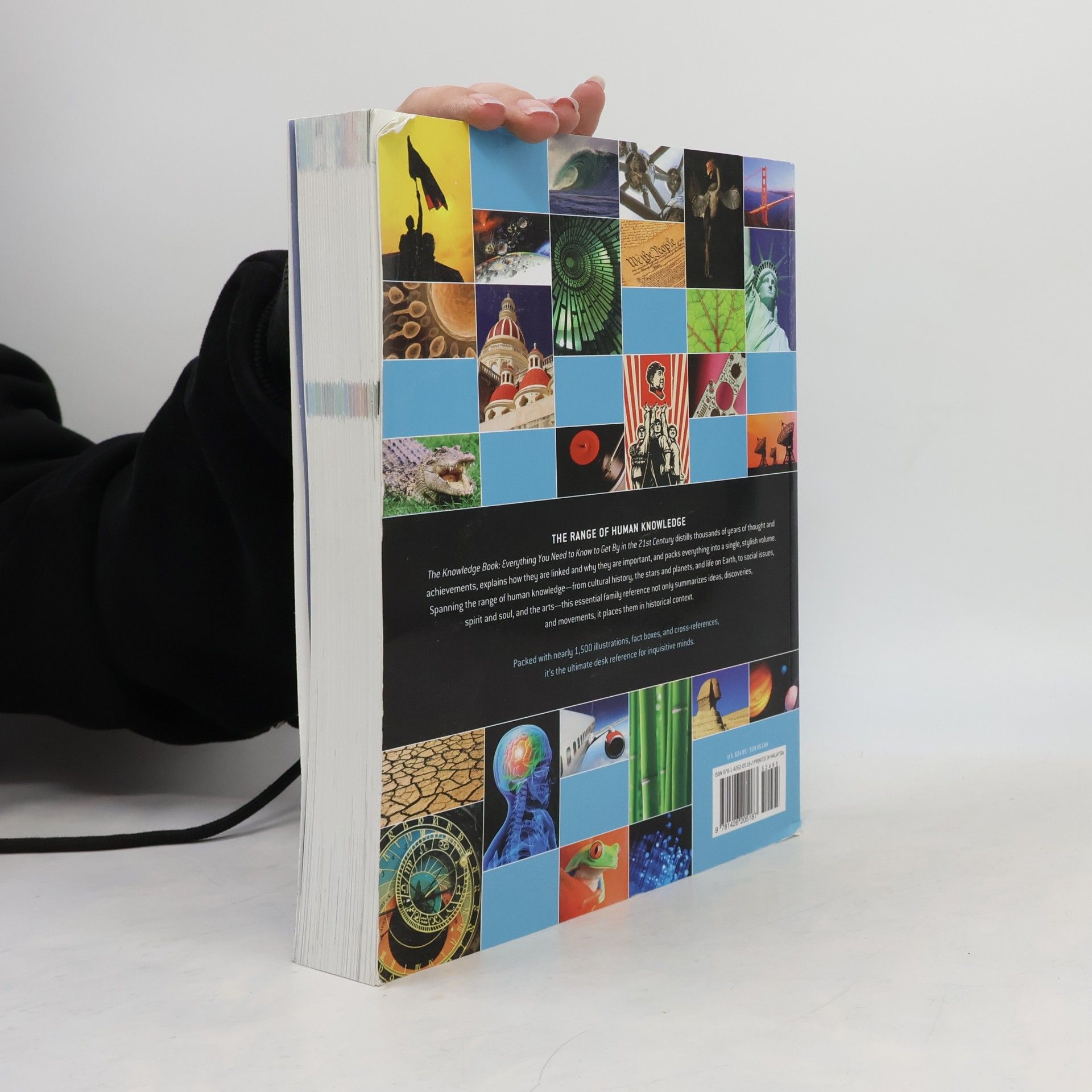 National Geographic The Knowledge Book: Everything You Need to Know to Get by in the 21st Century