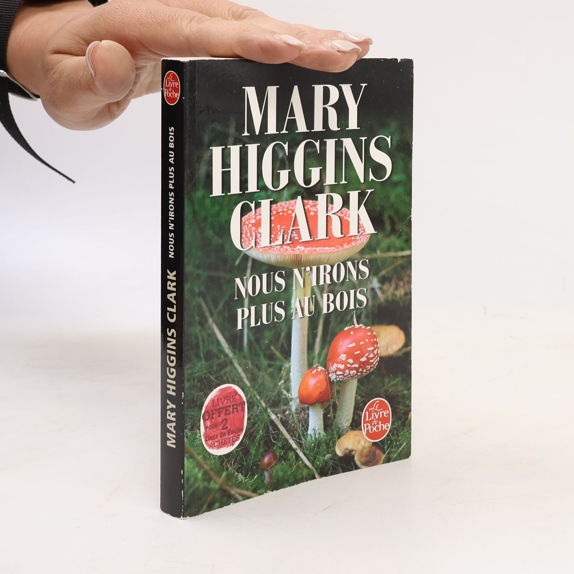 Mary Higgins Clark Nous n'irons plus au bois