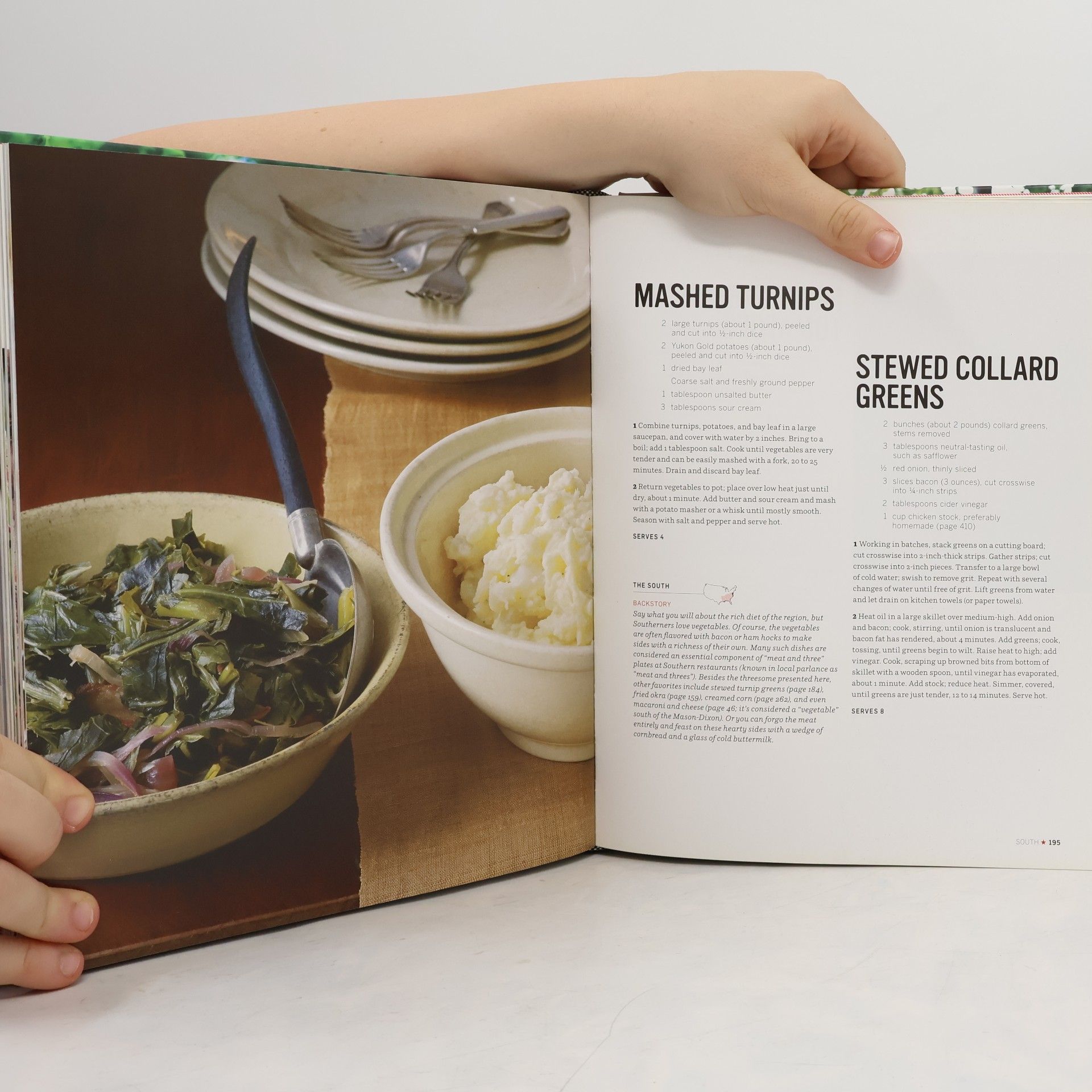 Martha Stewart Martha's American food : a celebration of our nation's most treasured dishes, from coast to coast