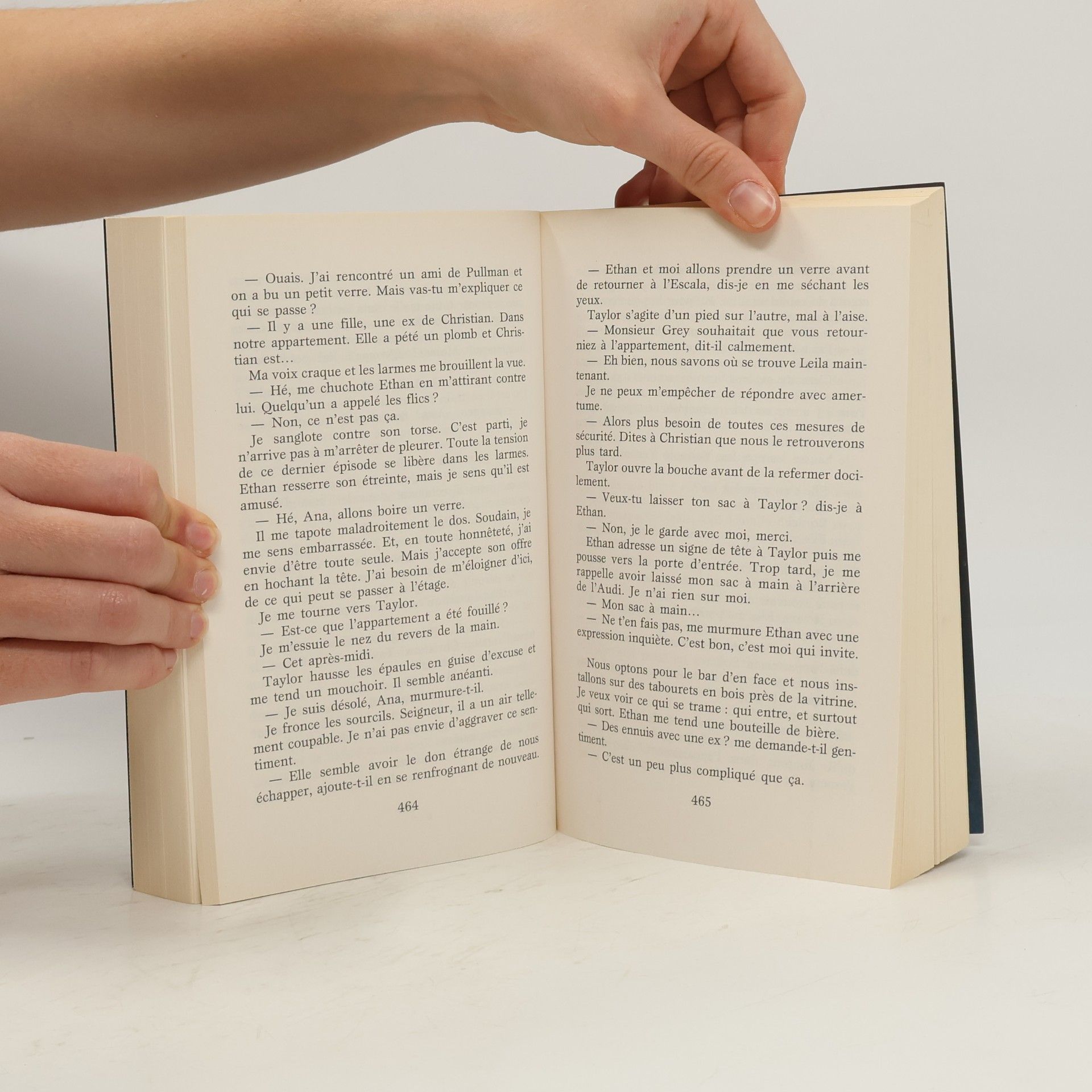 E. L. James Cinquante nuances plus sombres