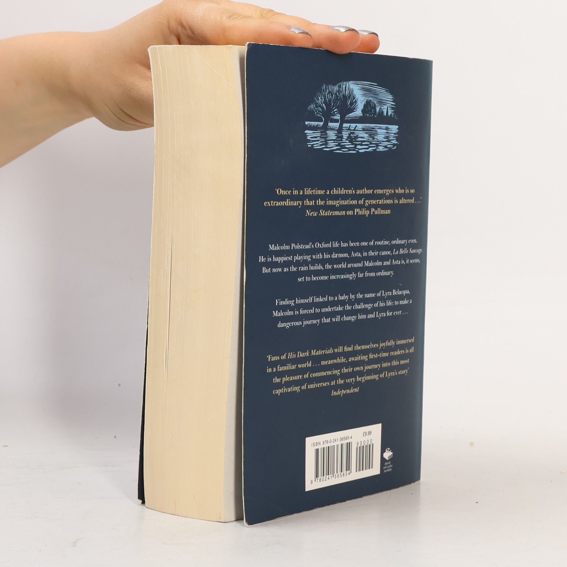 Philip Pullman The Book of Dust: Volume one, La belle sauvage