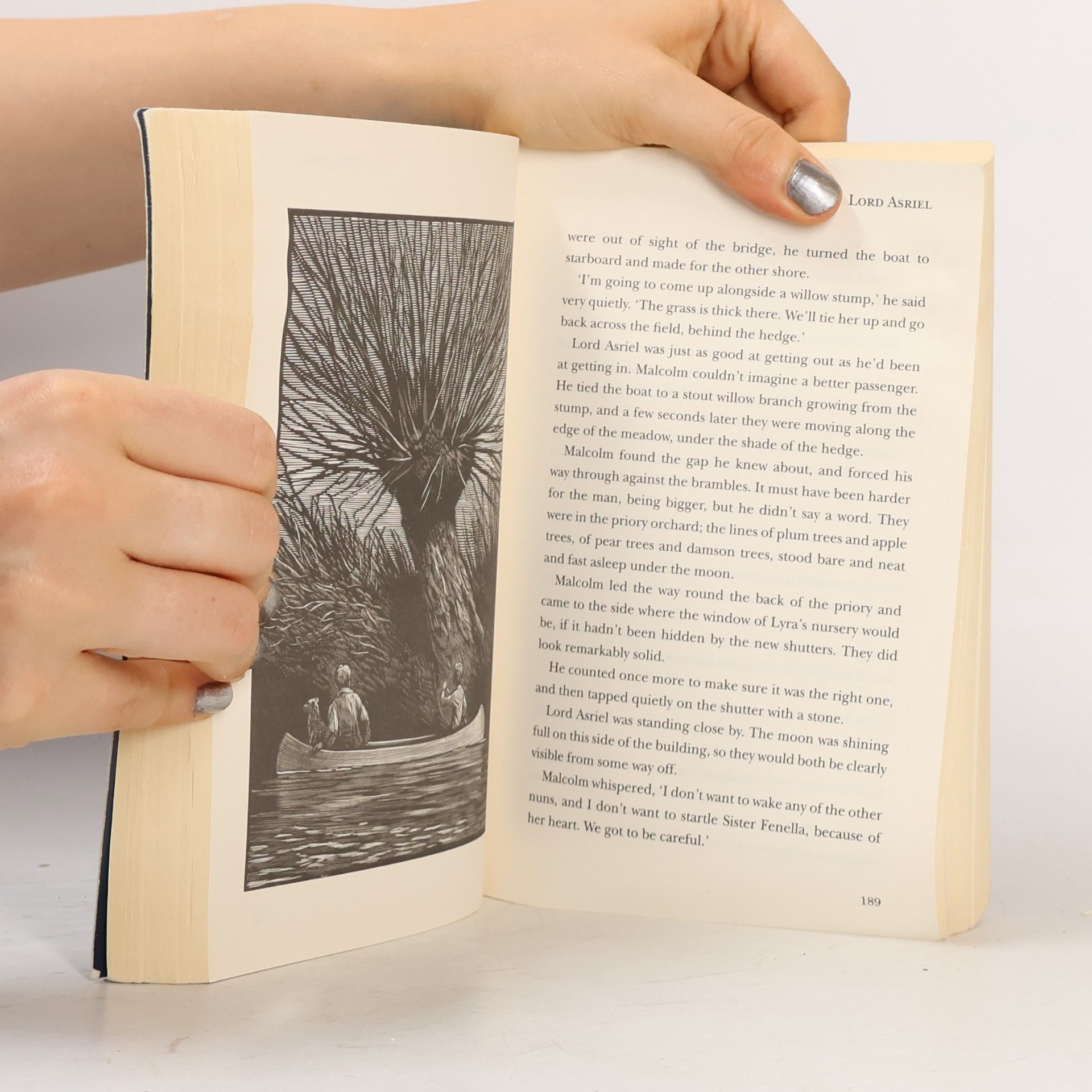 Philip Pullman The Book of Dust: Volume one, La belle sauvage
