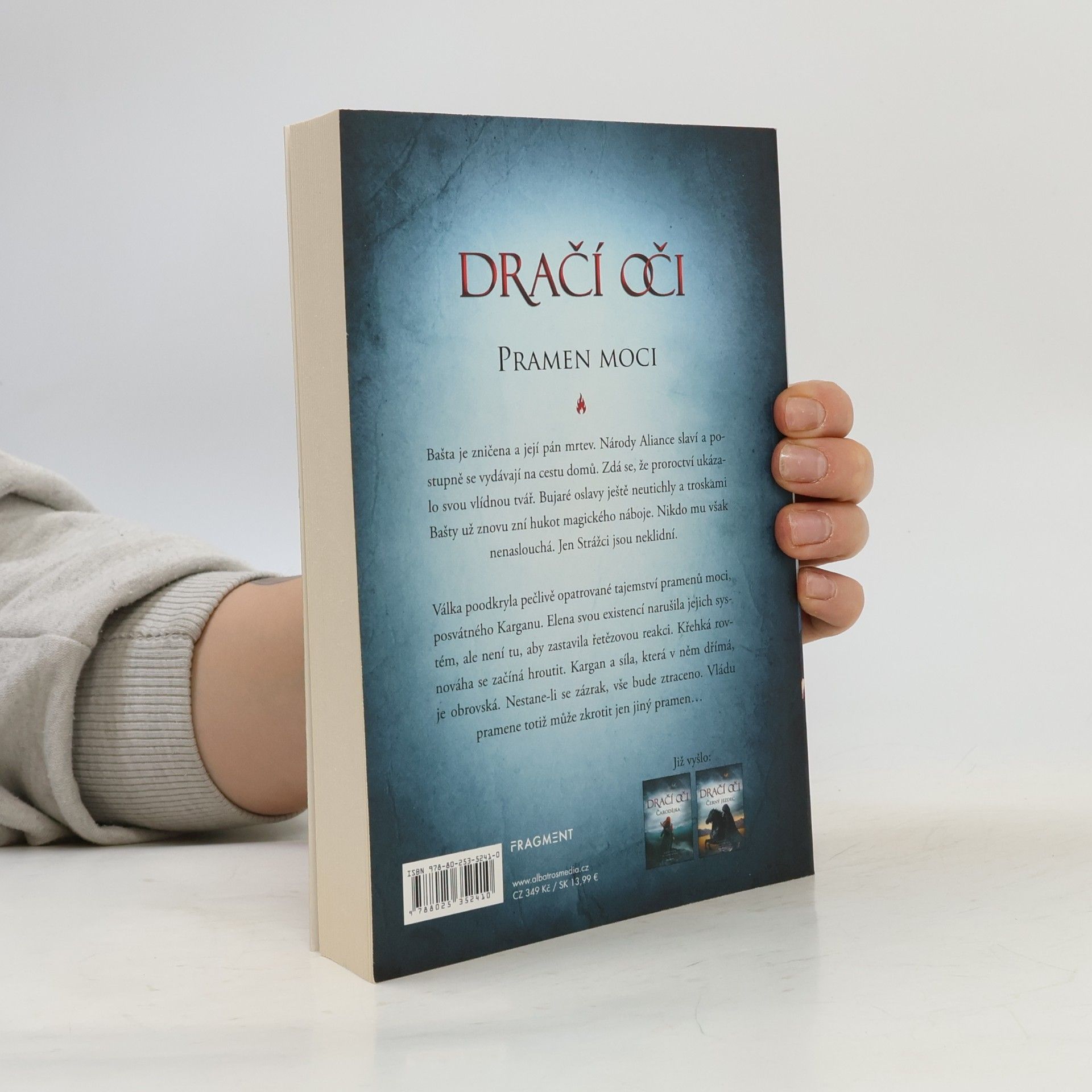 Kristina Hlaváčková Dračí oči. Pramen moci