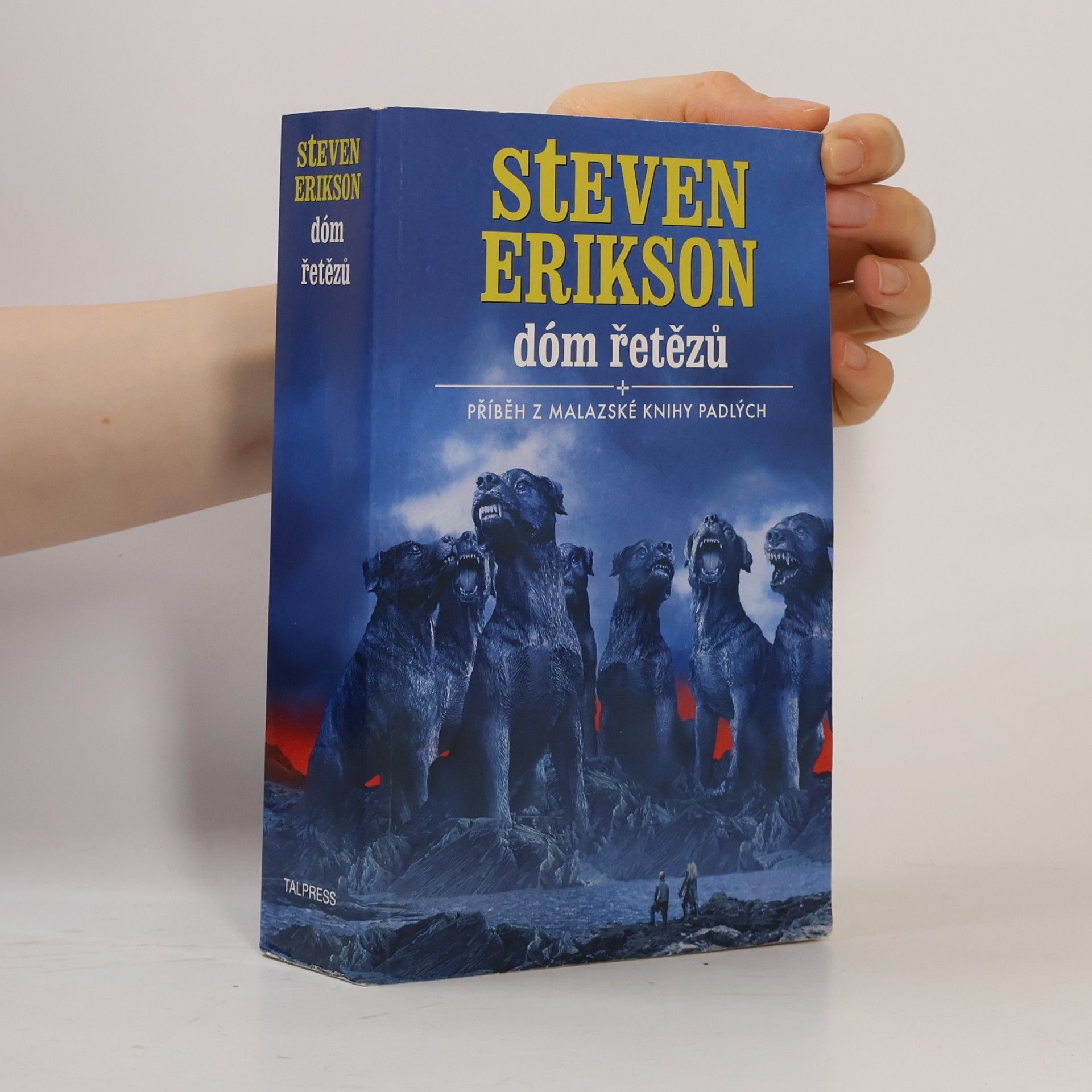 Steven Erikson Dóm řetězů