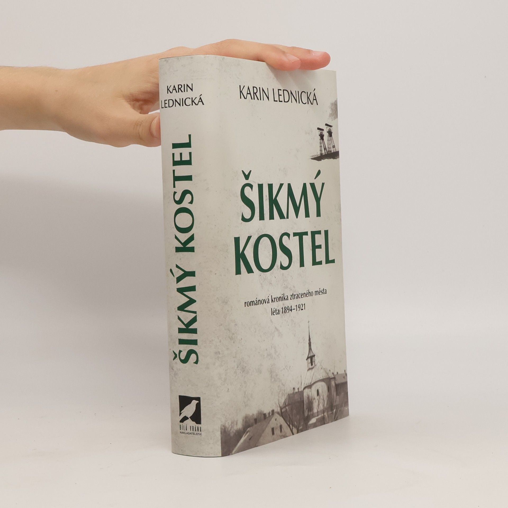 Karin Lednická Šikmý kostel