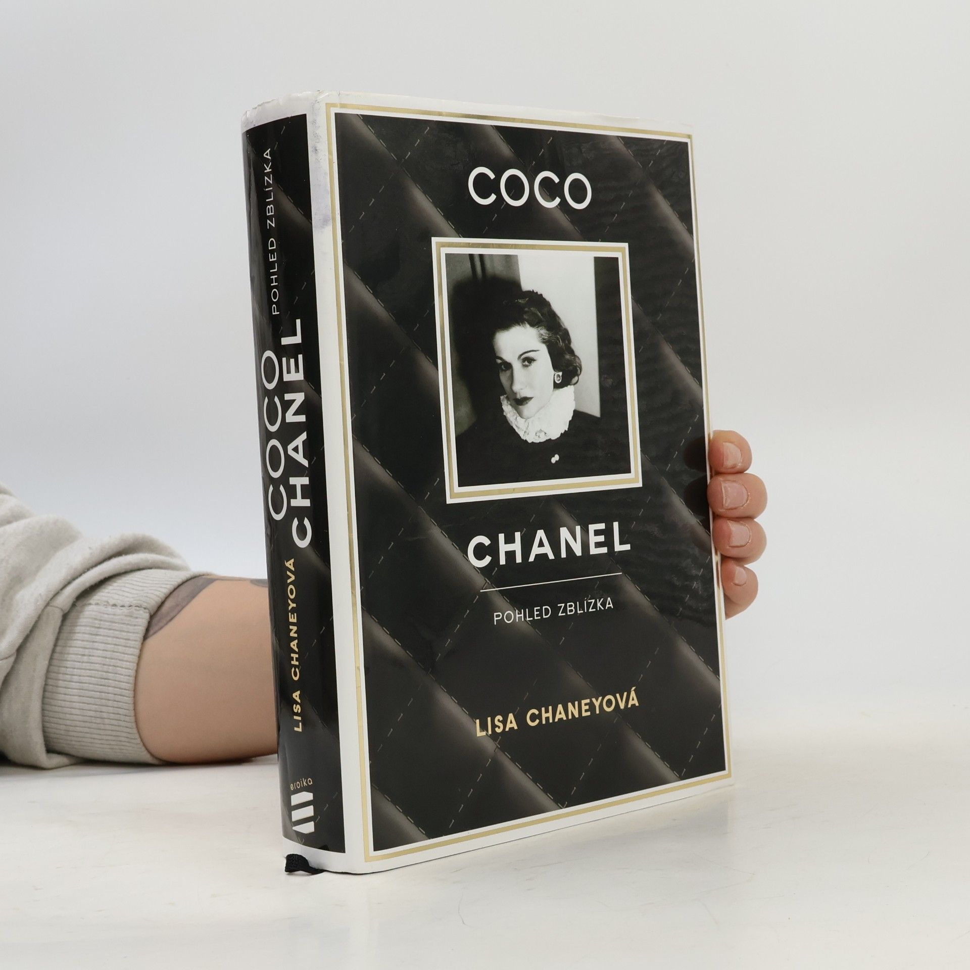 Lisa Chaney Coco Chanel