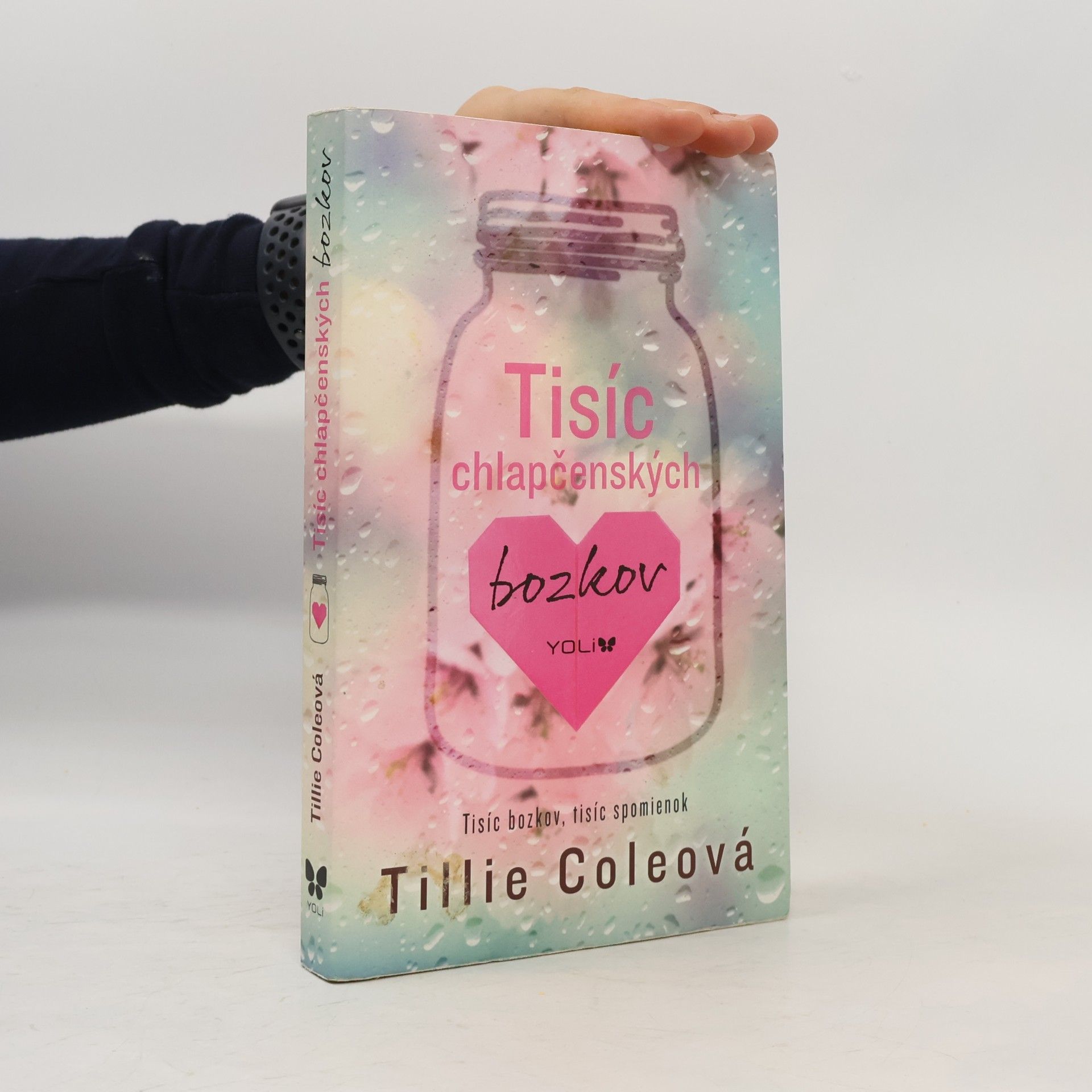 Tillie Cole Tisíc chlapčenských bozkov