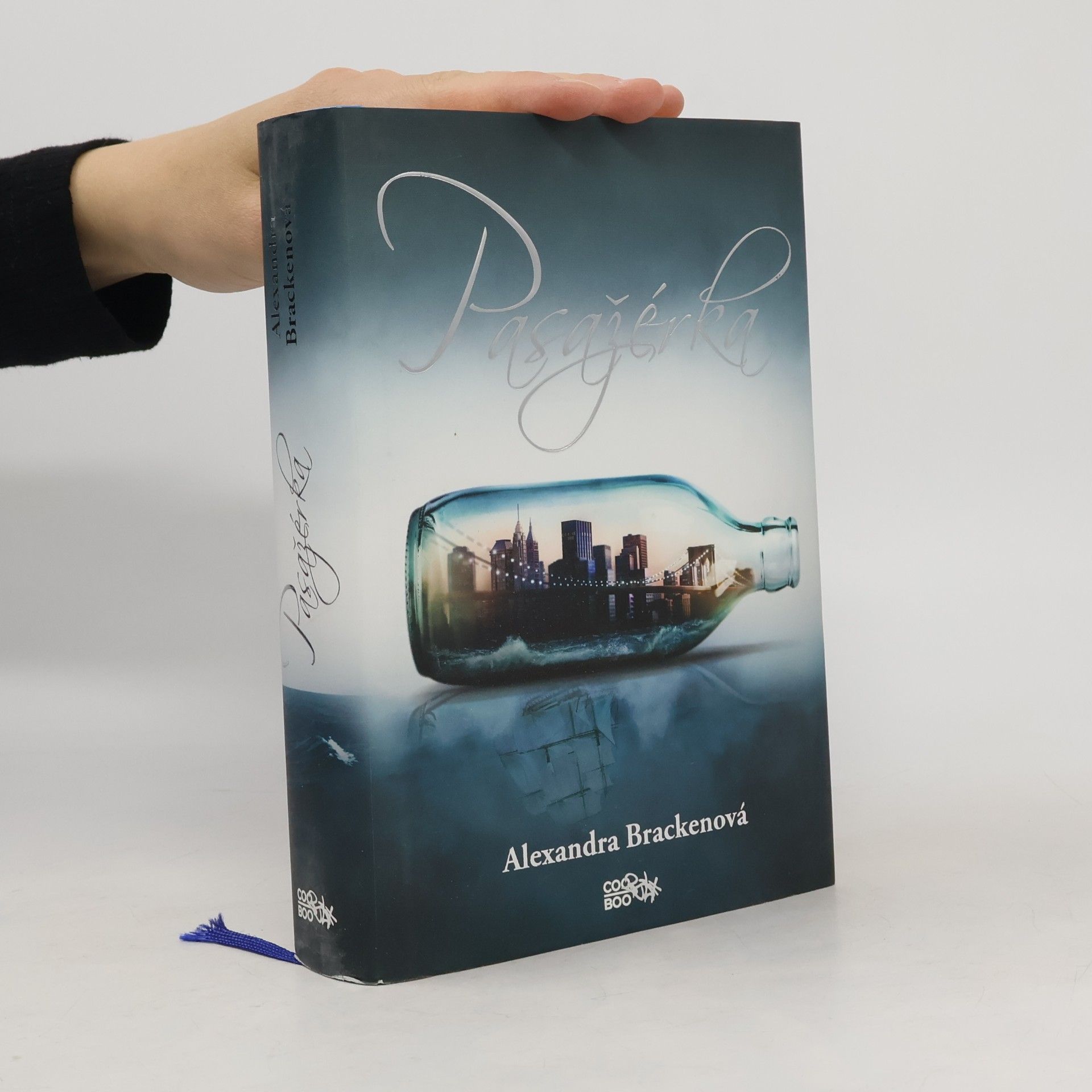 Alexandra Bracken Pasažérka