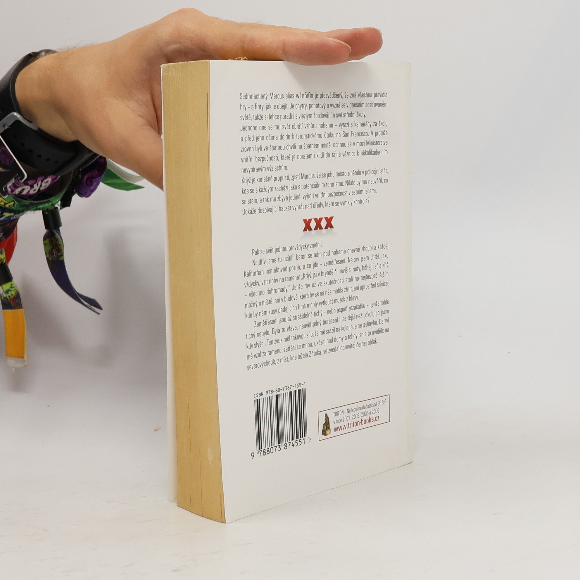 Cory Doctorow Malý bratr