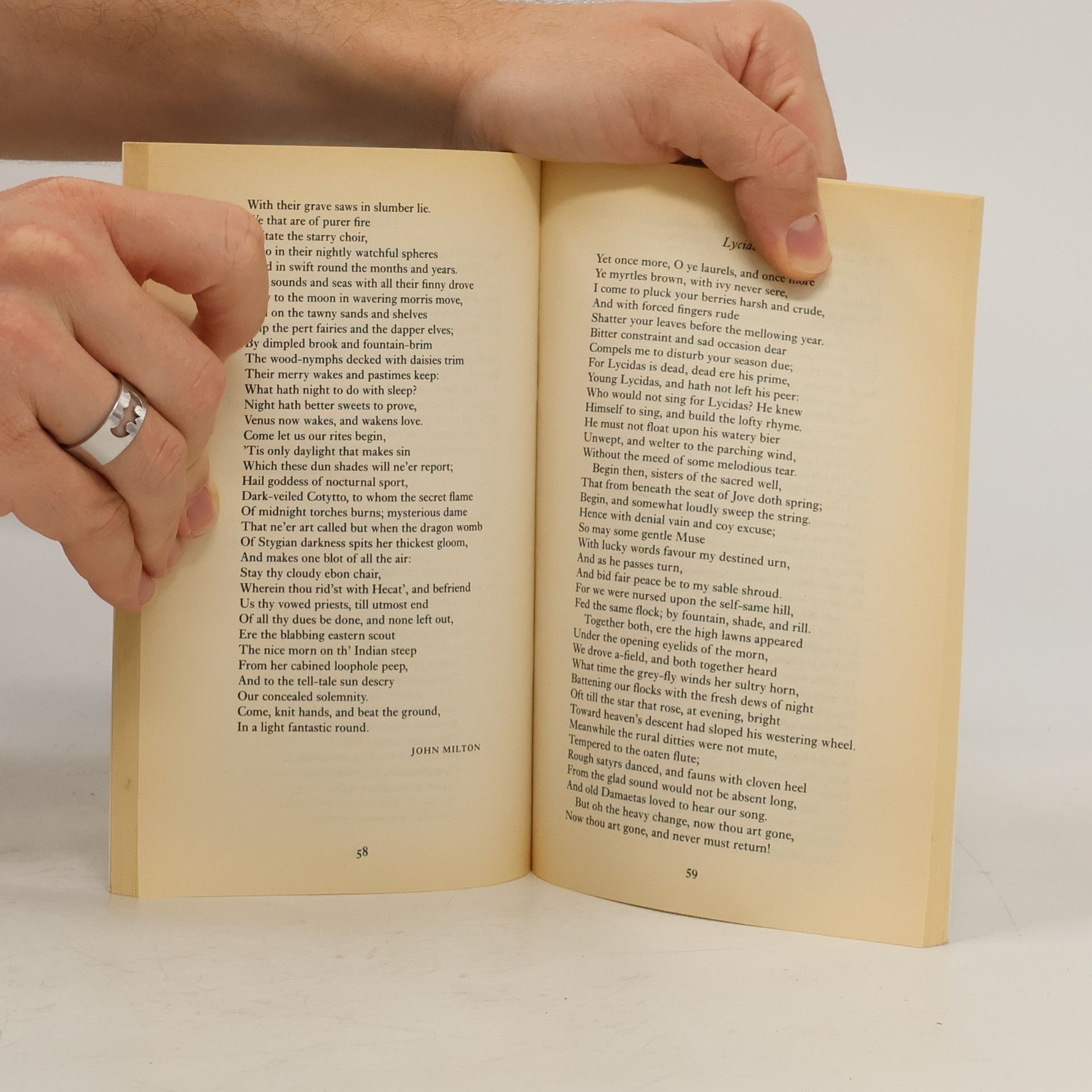 Paul Driver Seventeenth-century poetry