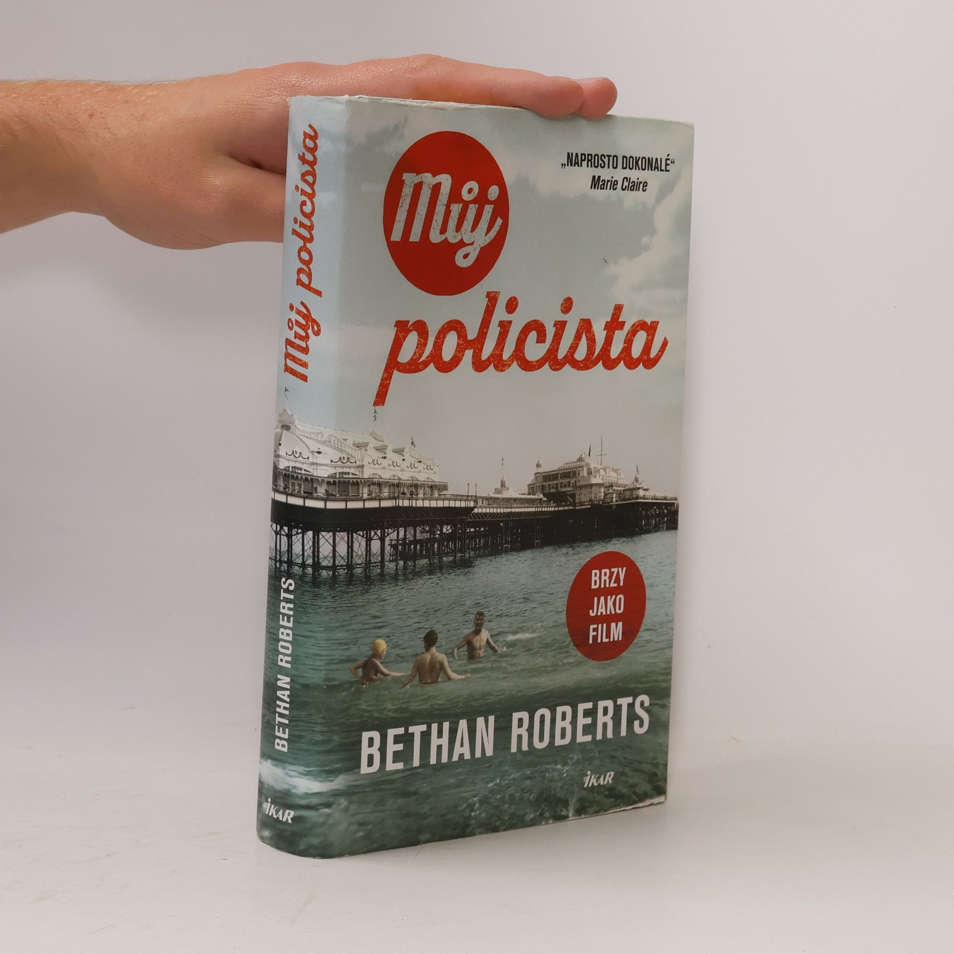 Bethan Roberts Můj policista