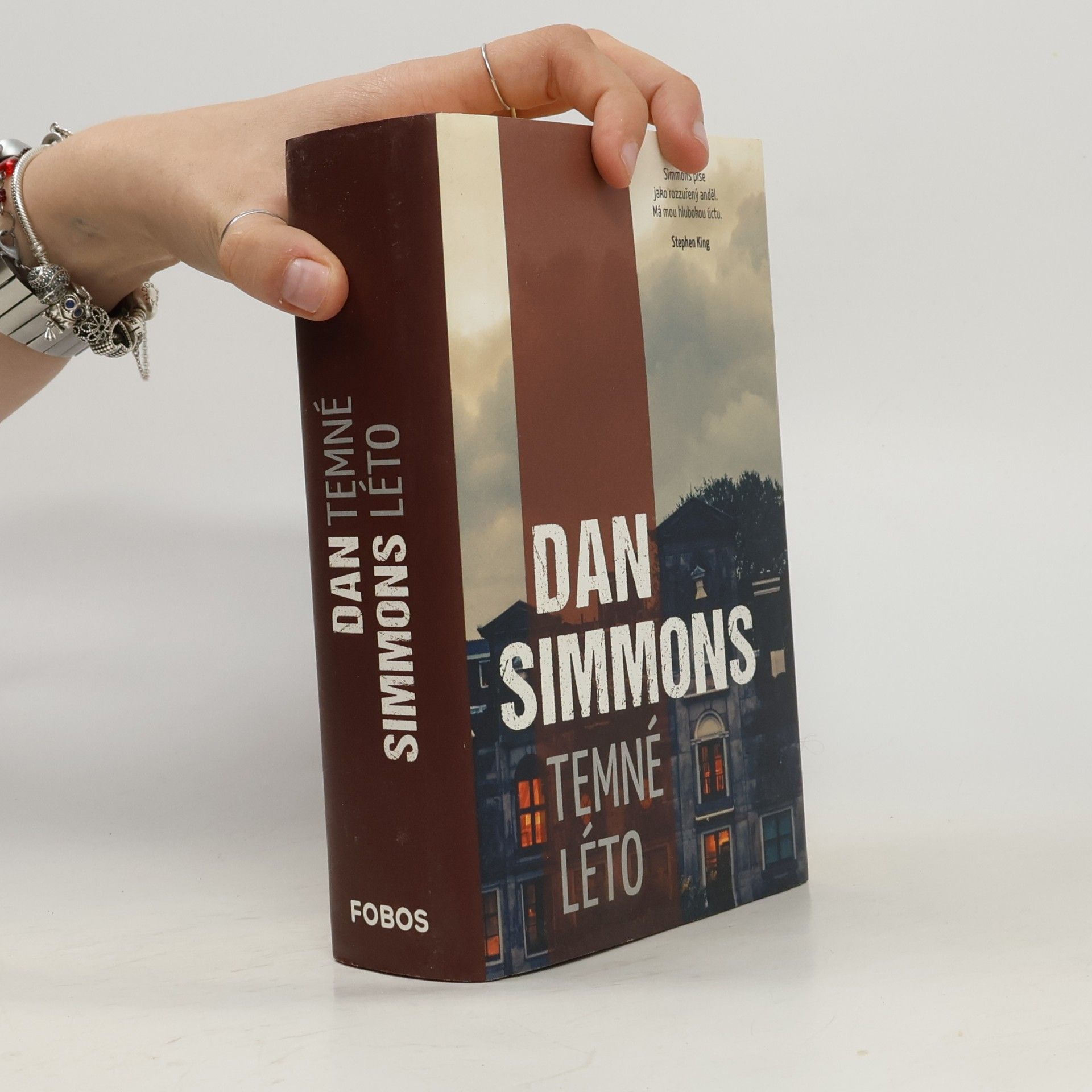 Dan Simmons Temné léto