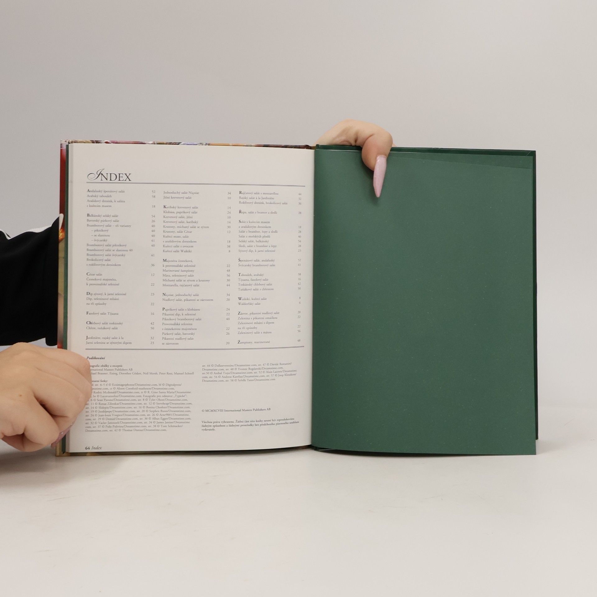 Various authors Nejlepší recepty světa. Saláty v každém období