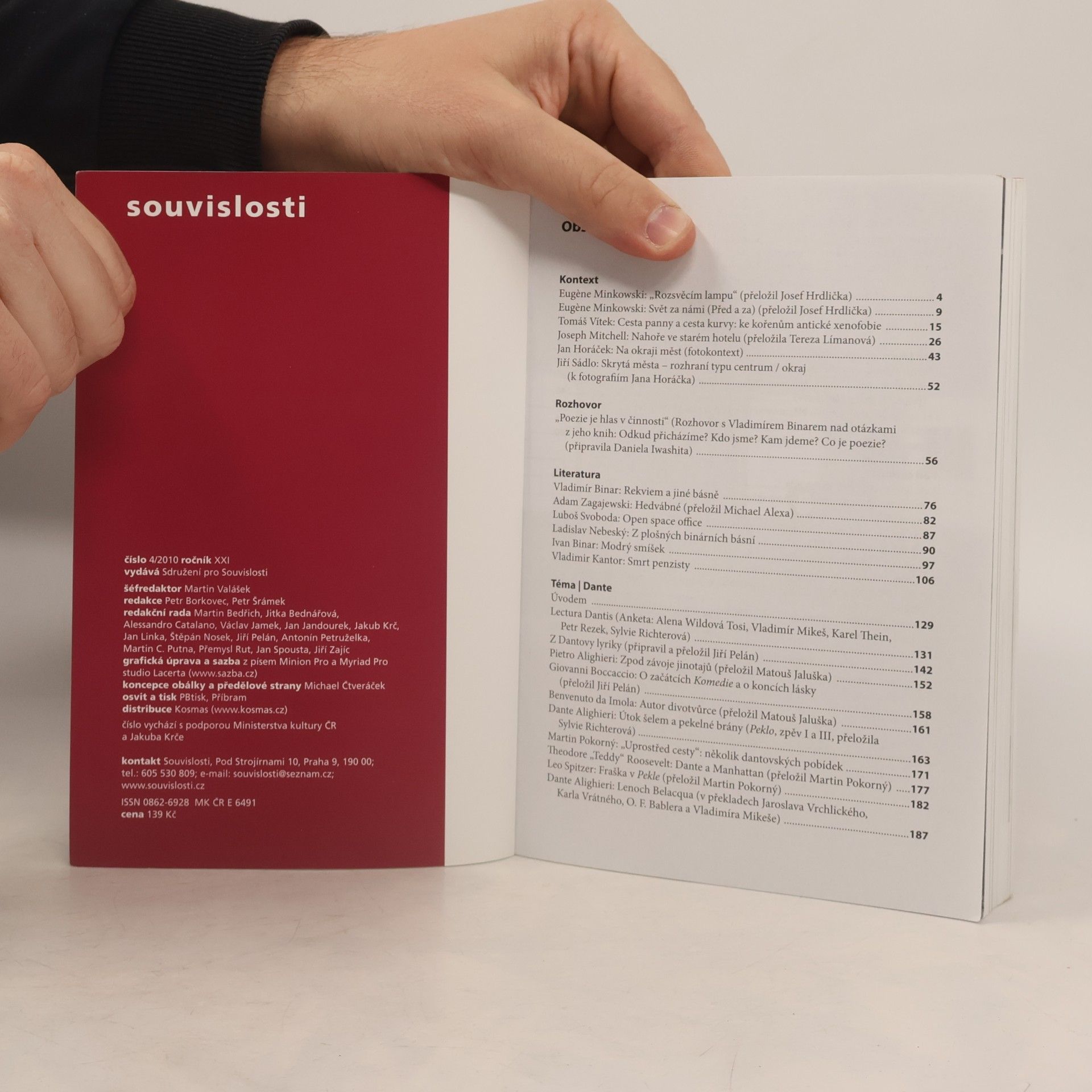 Kolektiv autorů Souvislosti. Revue pro literaturu a kulturu 4/2010