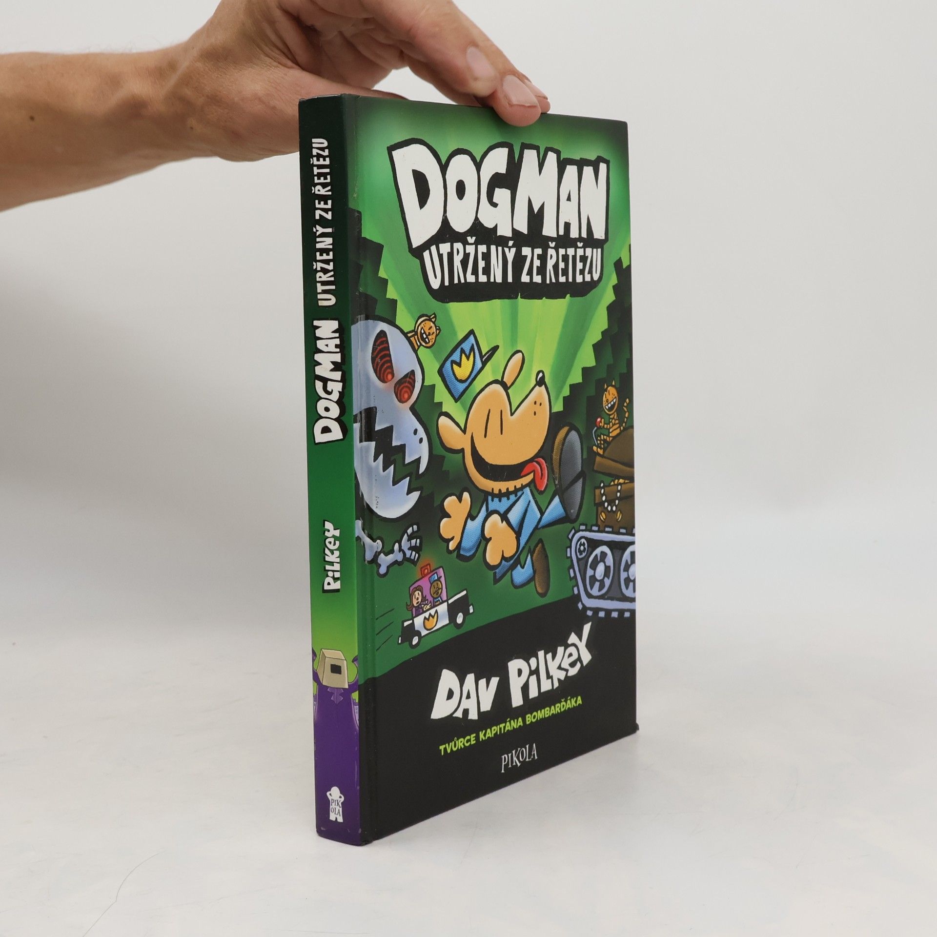 Dav Pilkey Dogman utržený ze řetězu