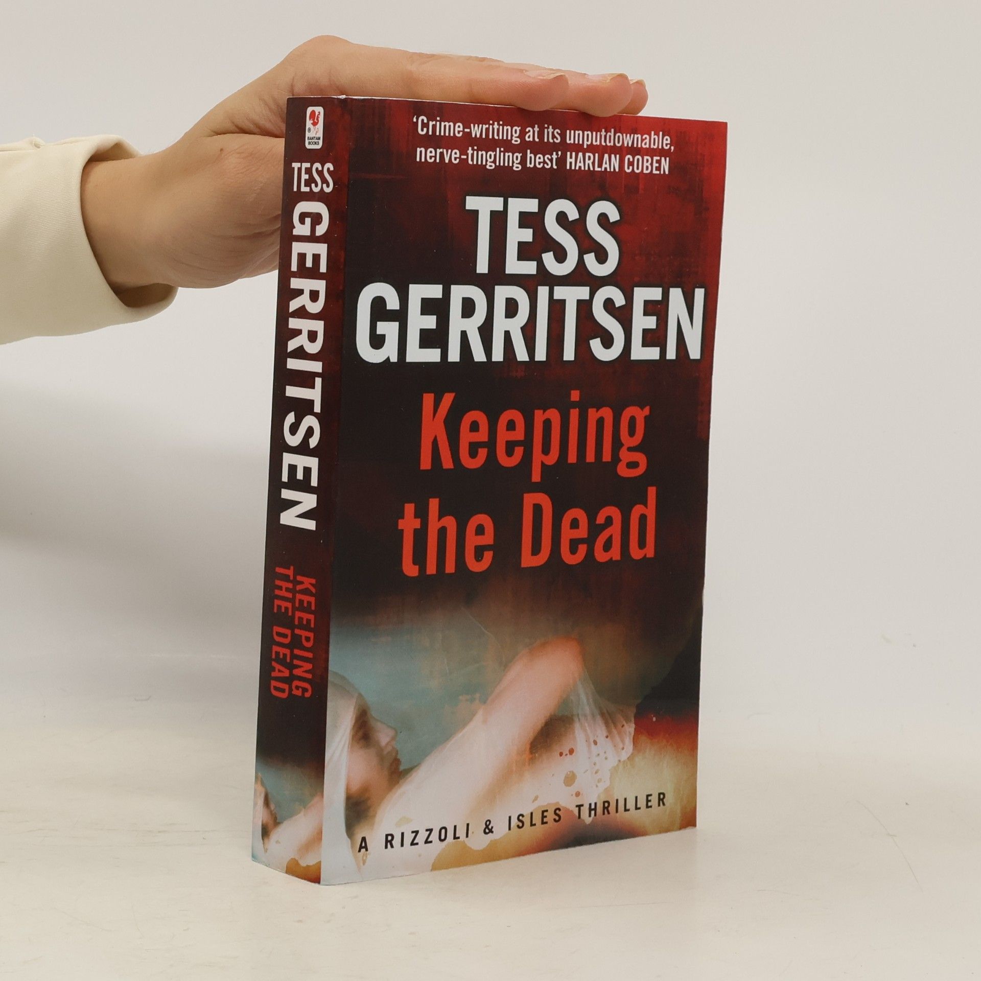 Tess Gerritsen Keeping the dead