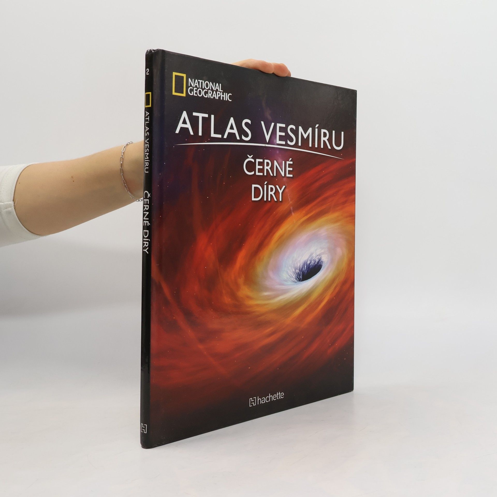 kolektiv Atlas Vesmíru 2. Černé díry