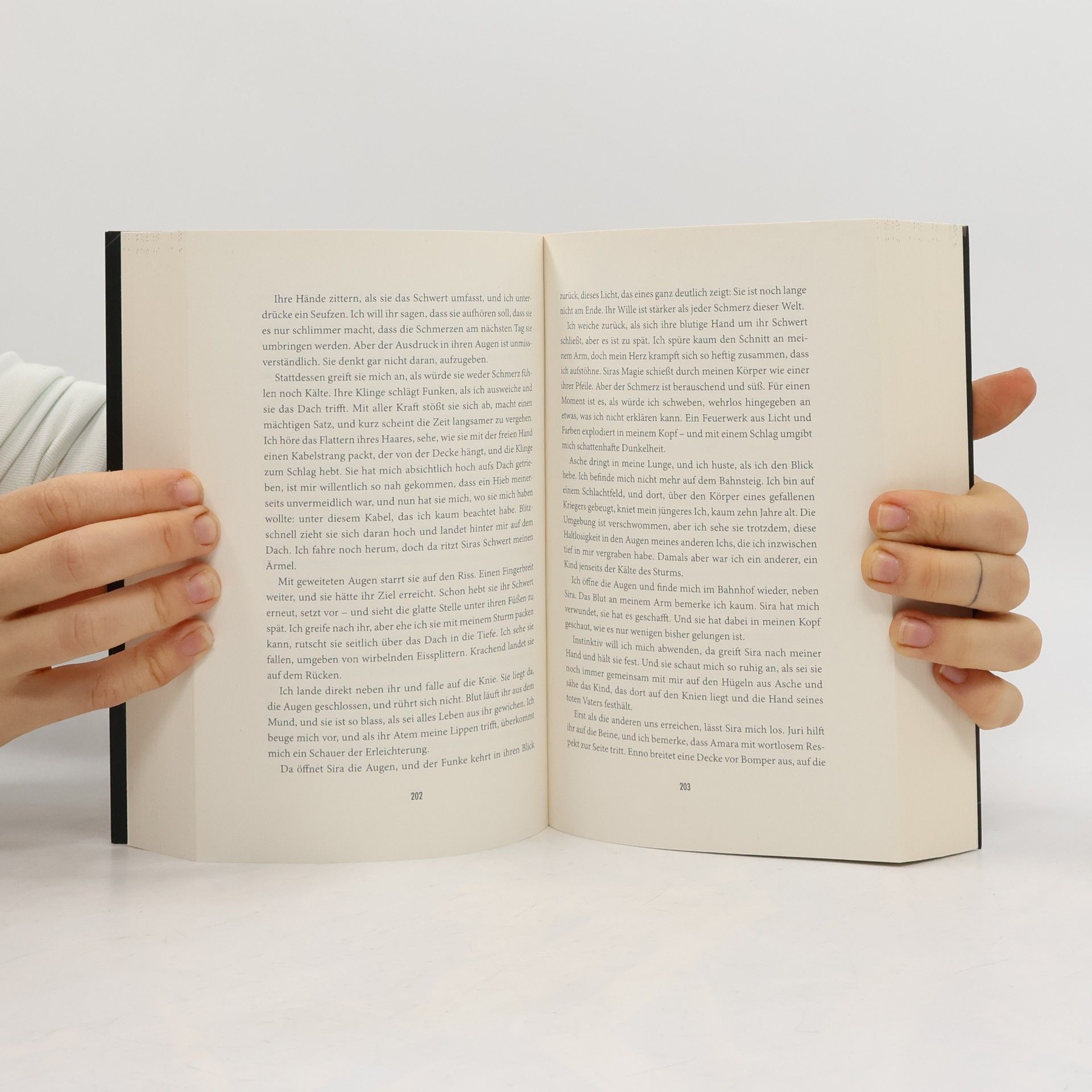 Gesa Schwartz In Fire and Rain – Sturmkuss