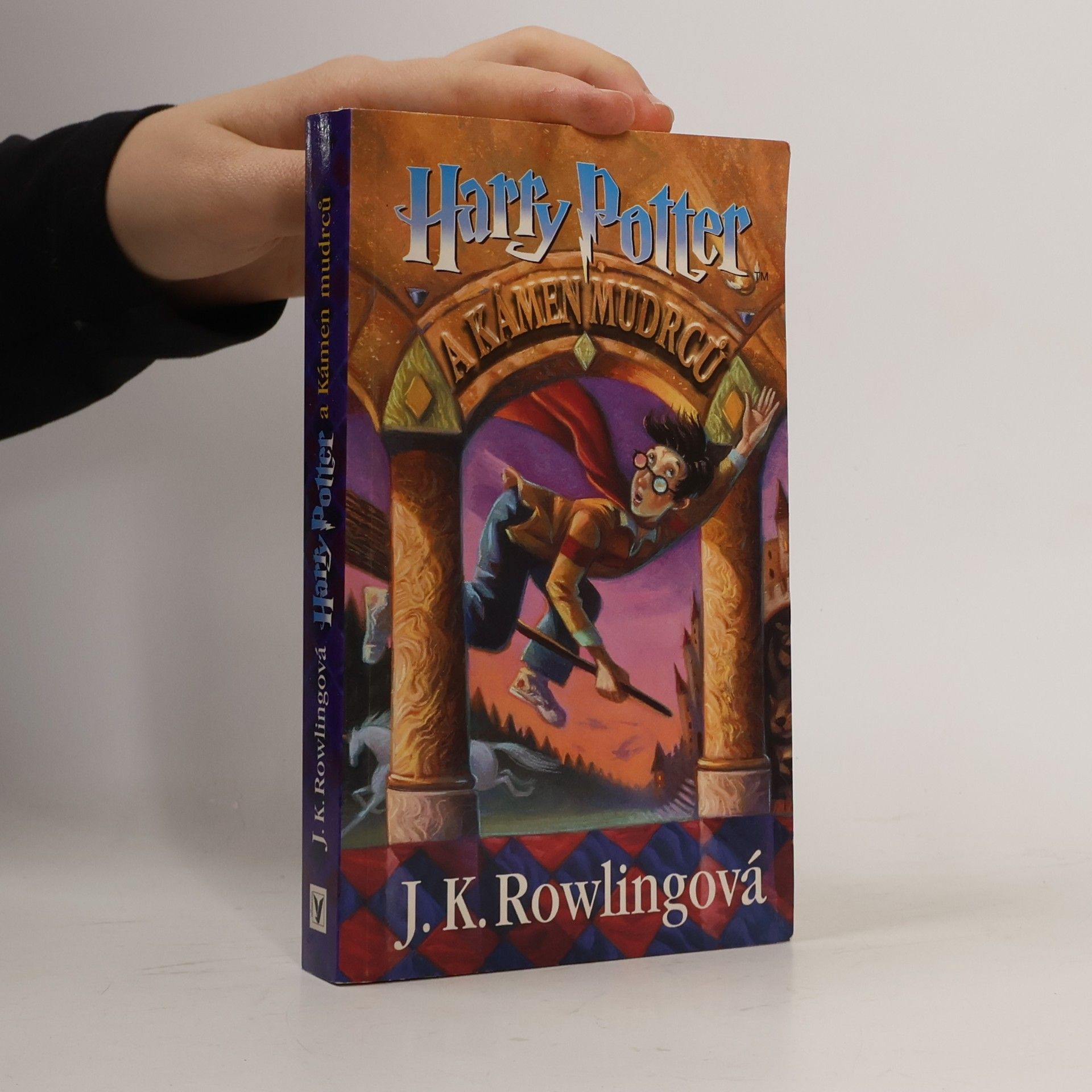 Joanne K. Rowlingová Harry Potter a kámen mudrců