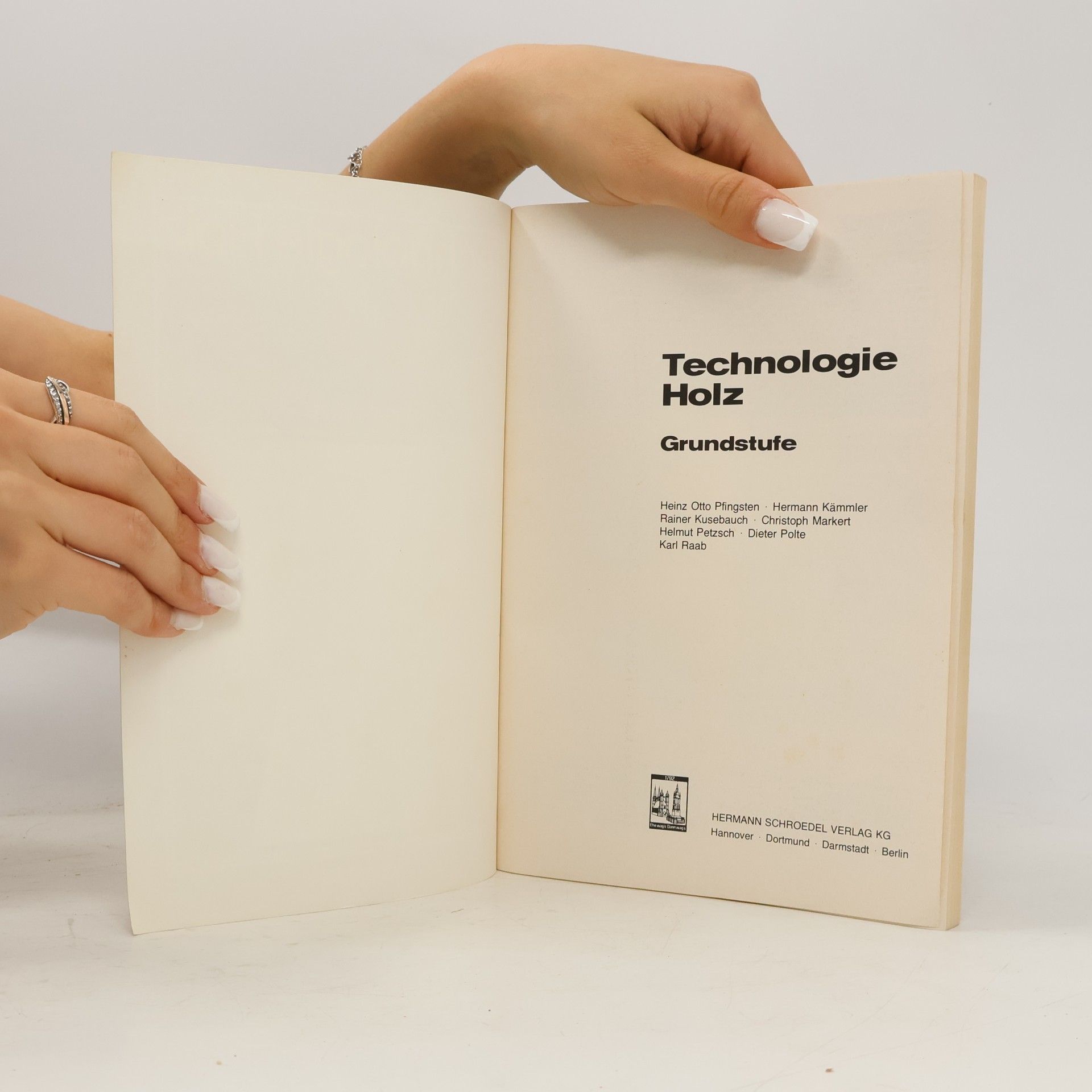 kolektiv Technologie Holz