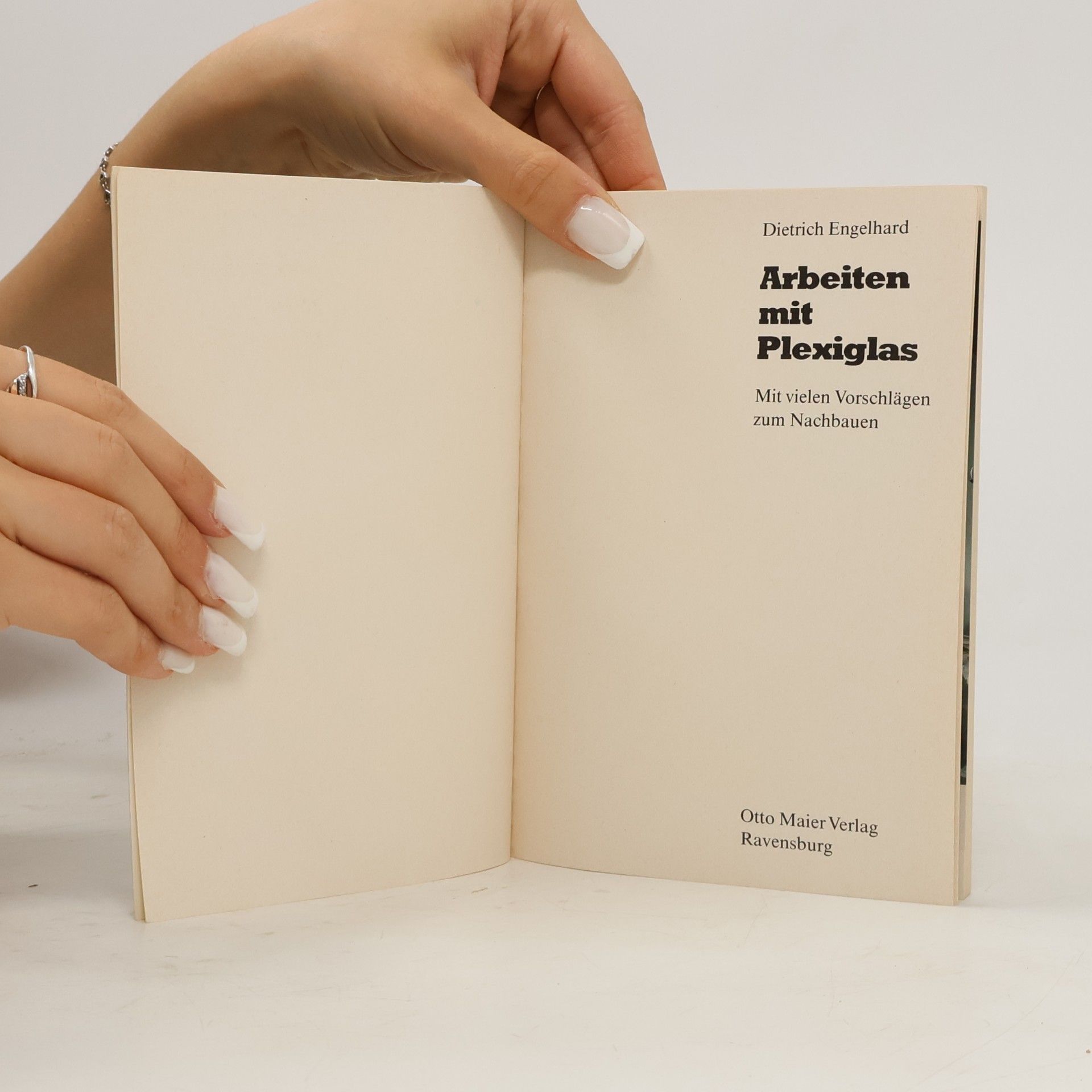 Dietrich Engelhard Arbeiten mit Plexiglas