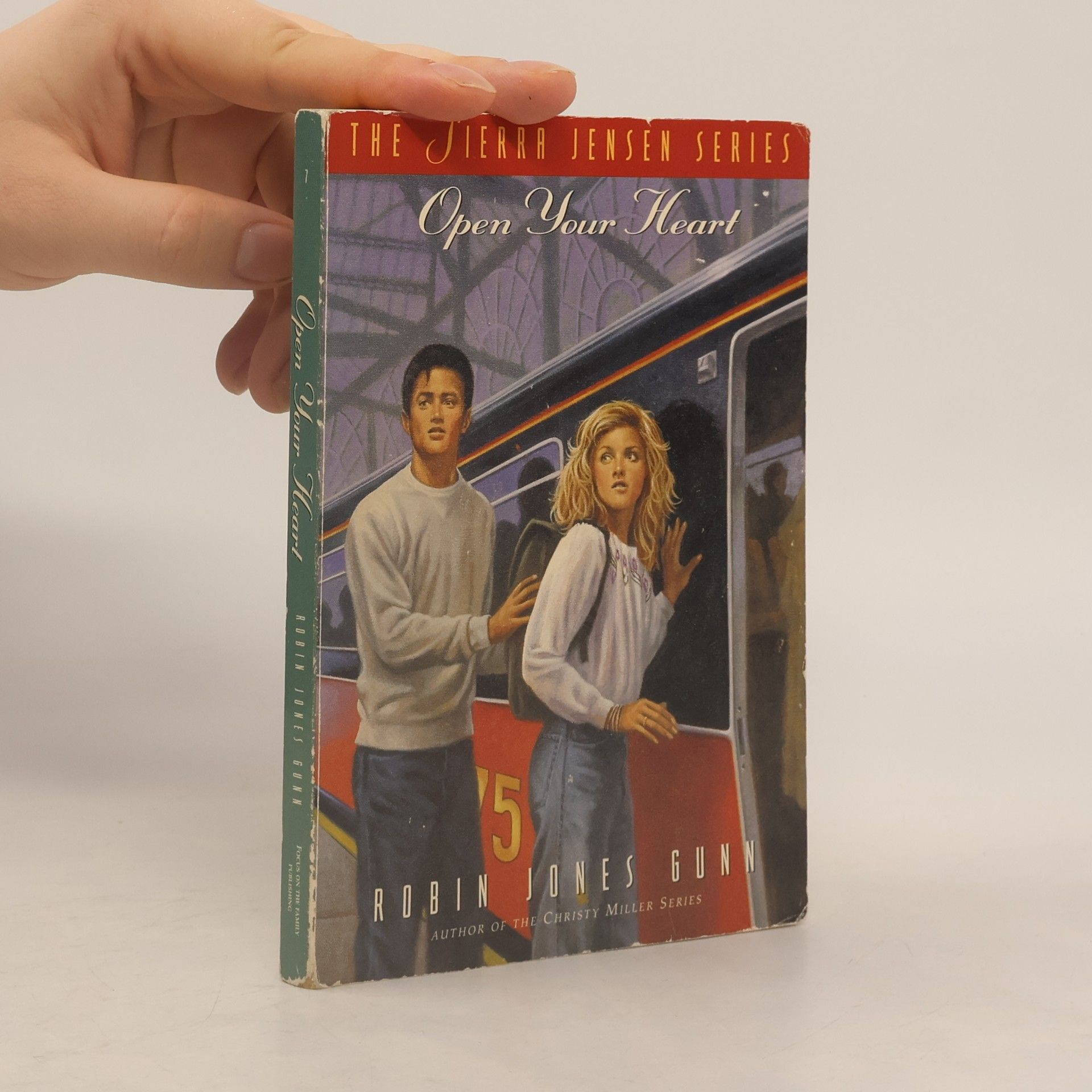 Robin Jones Gunn The Sierra Jensen Series - 7: Open Your Heart