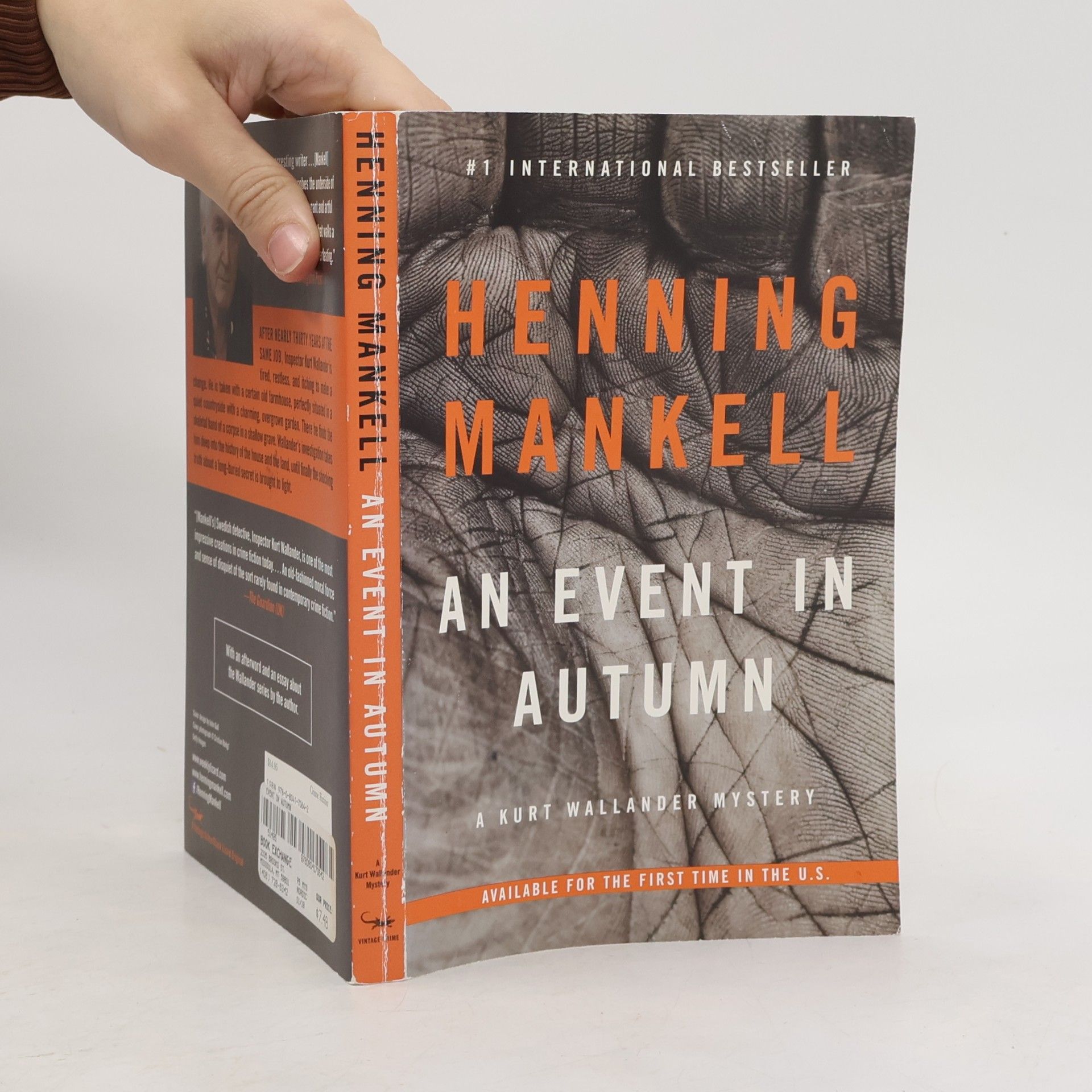 Henning Mankell An Event in Autumn