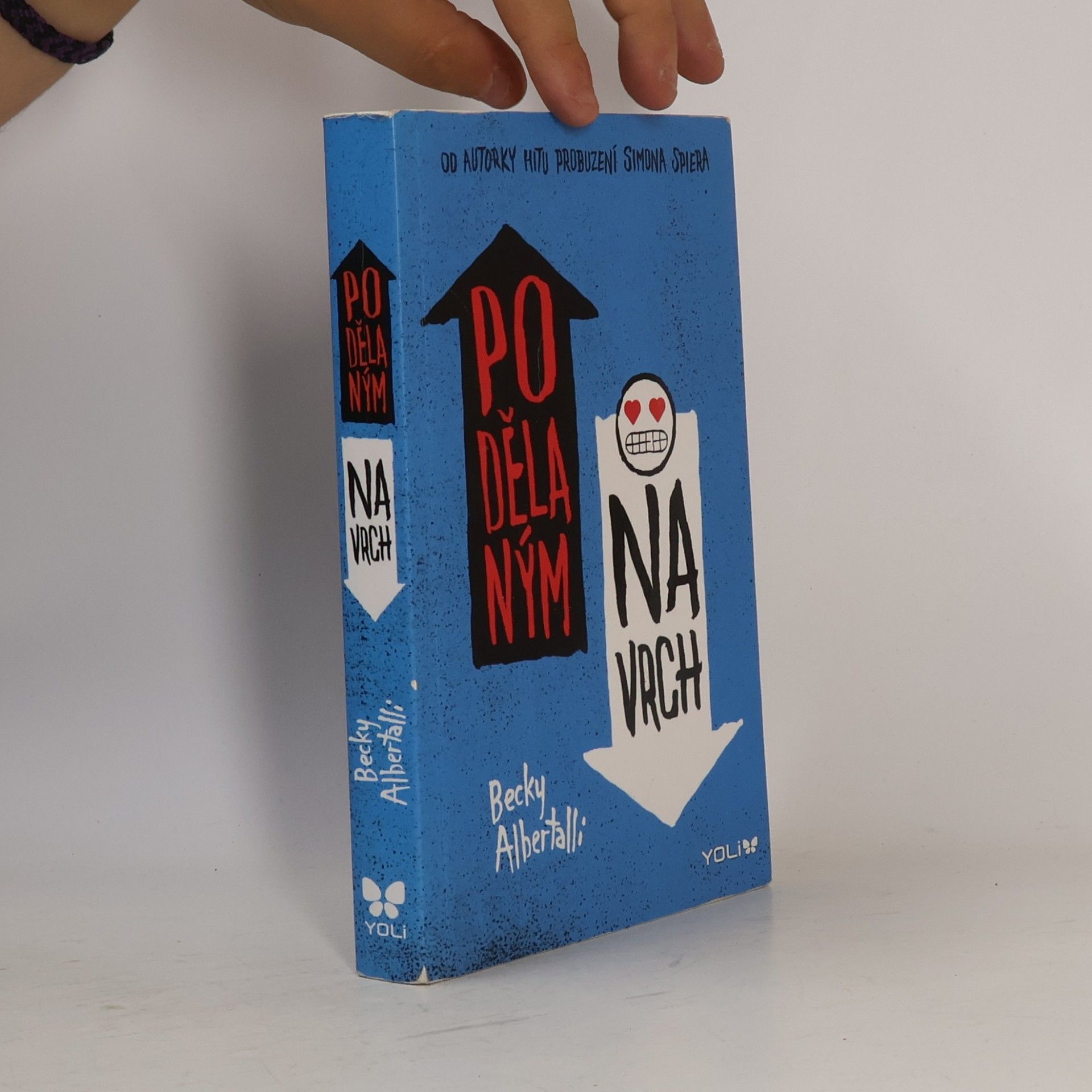 Becky Albertalli Podělaným navrch