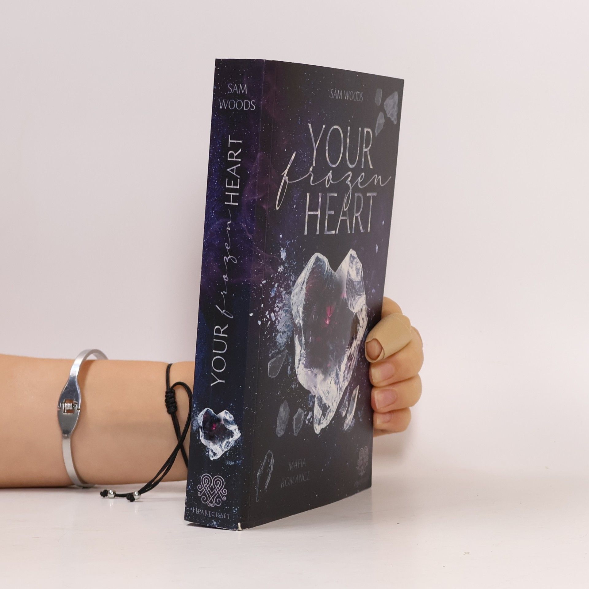 Sam Woods Your Frozen Heart (Mafia Romance Einzelband)
