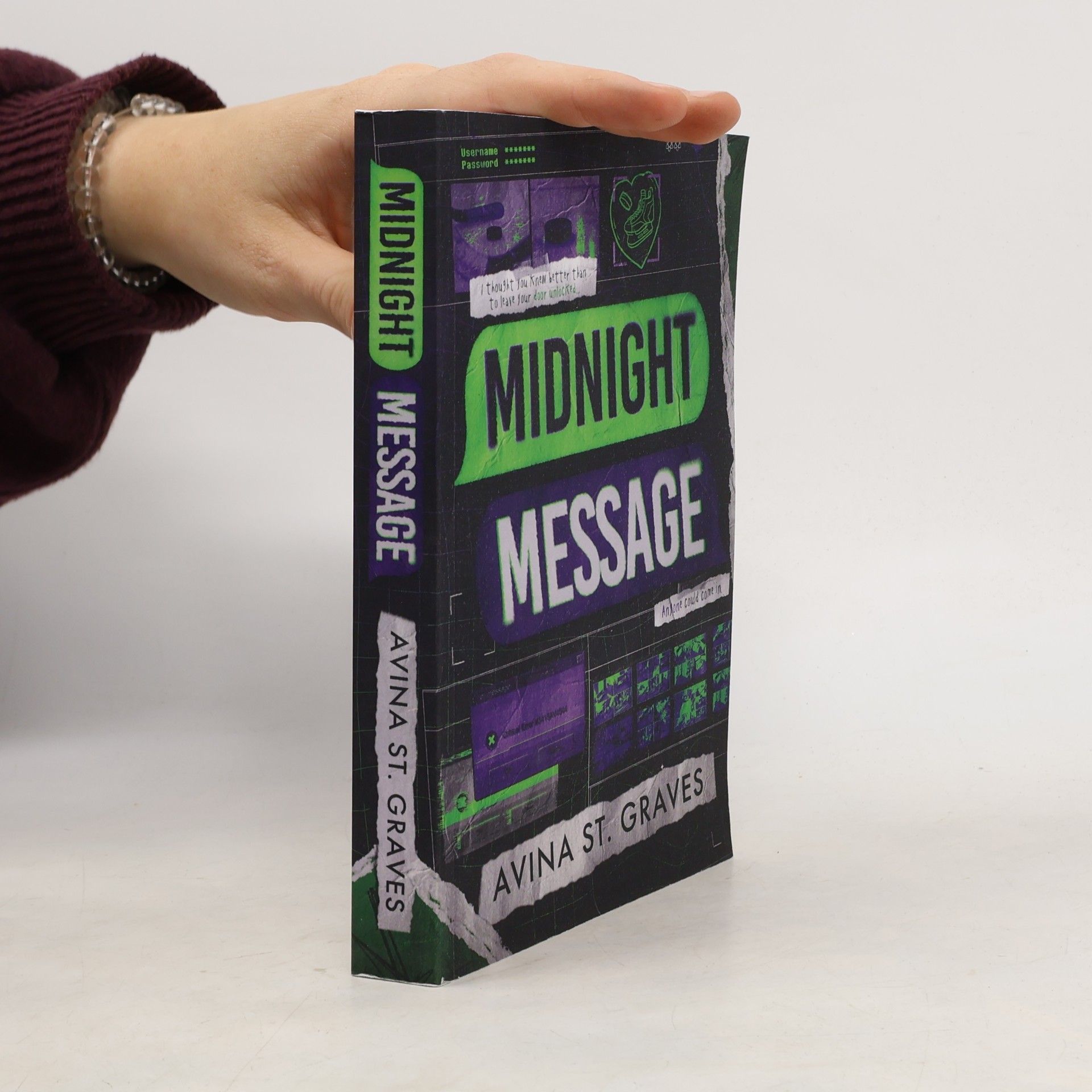 Avina St Graves Midnight Message