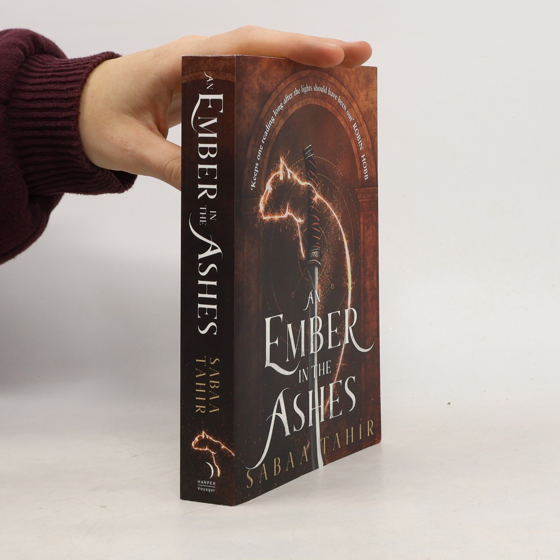 Sabaa Tahir An Ember in the Ashes