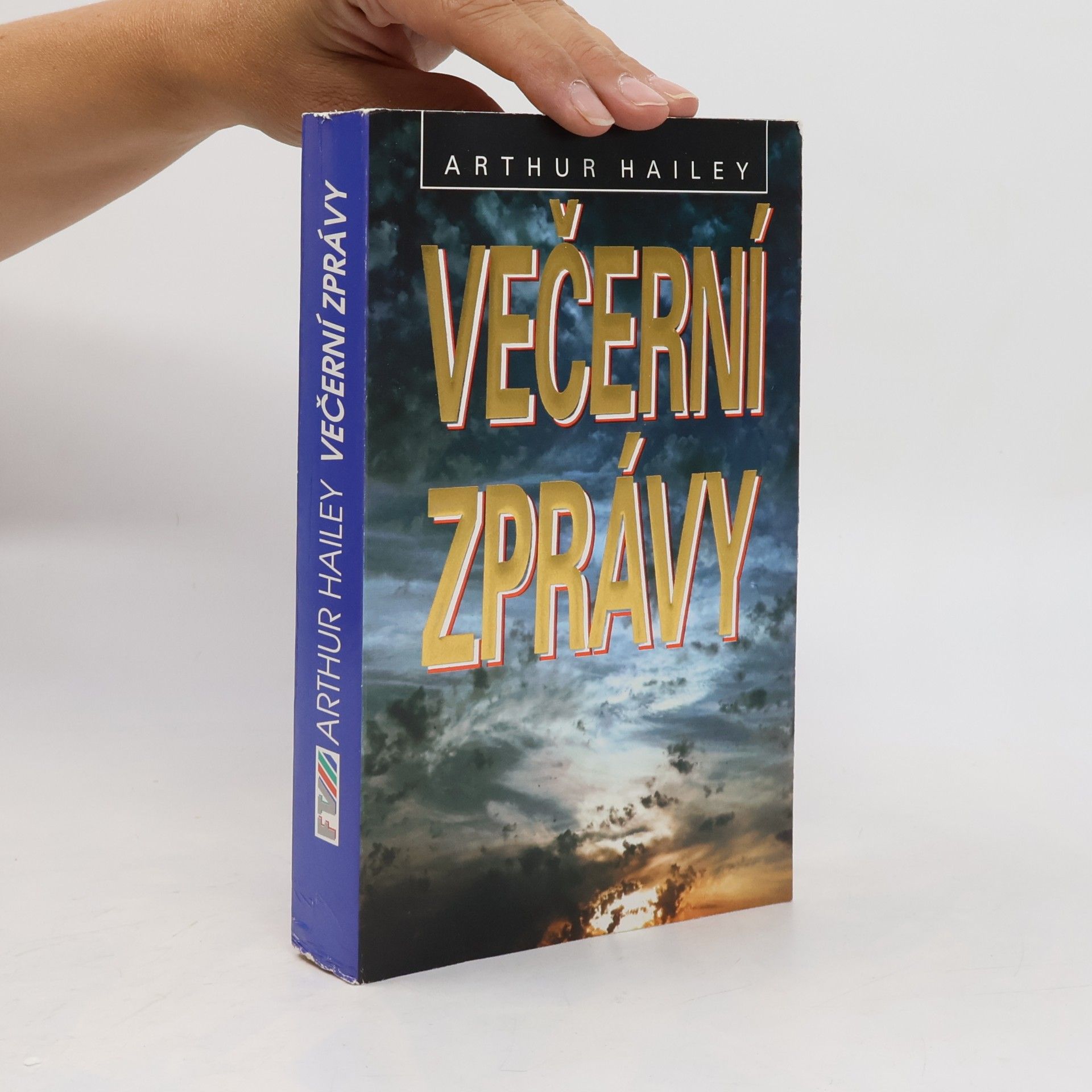 Arthur Hailey Večerní zprávy