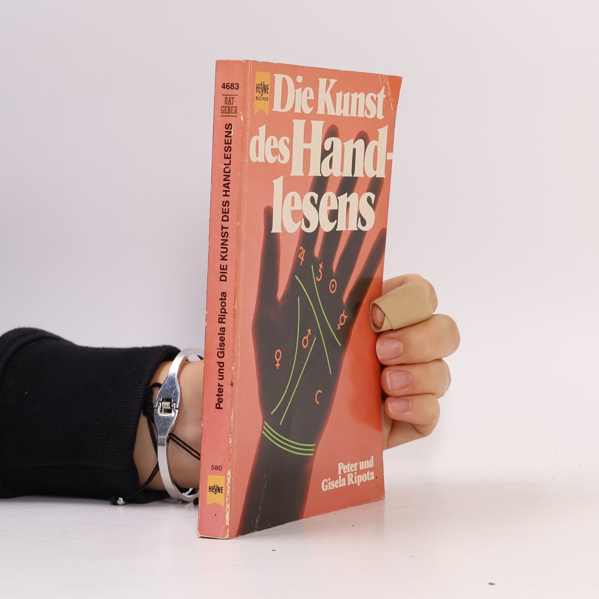 Peter Ripota Die Kunst des Handlesens