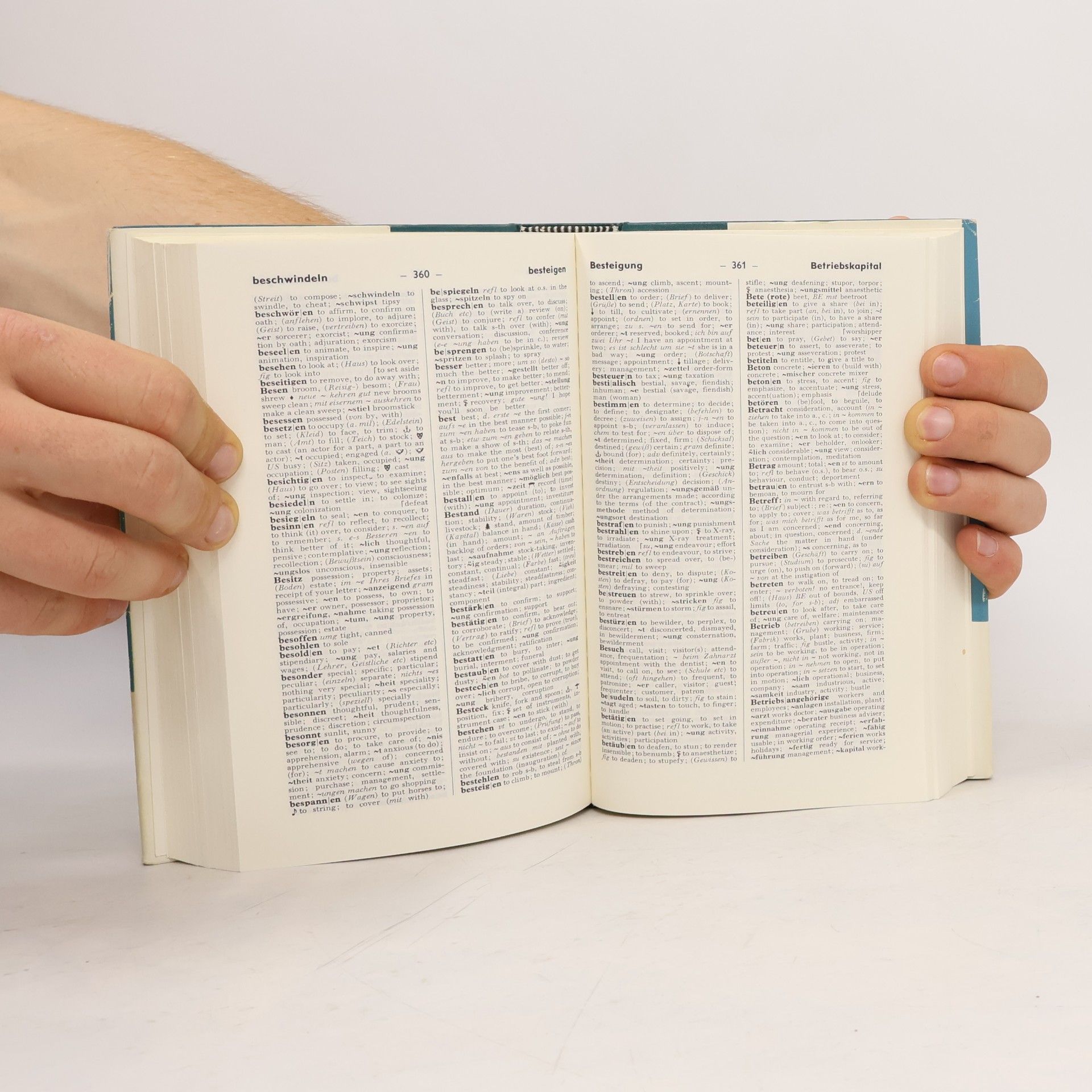 kolektiv Englisch Wörterbuch