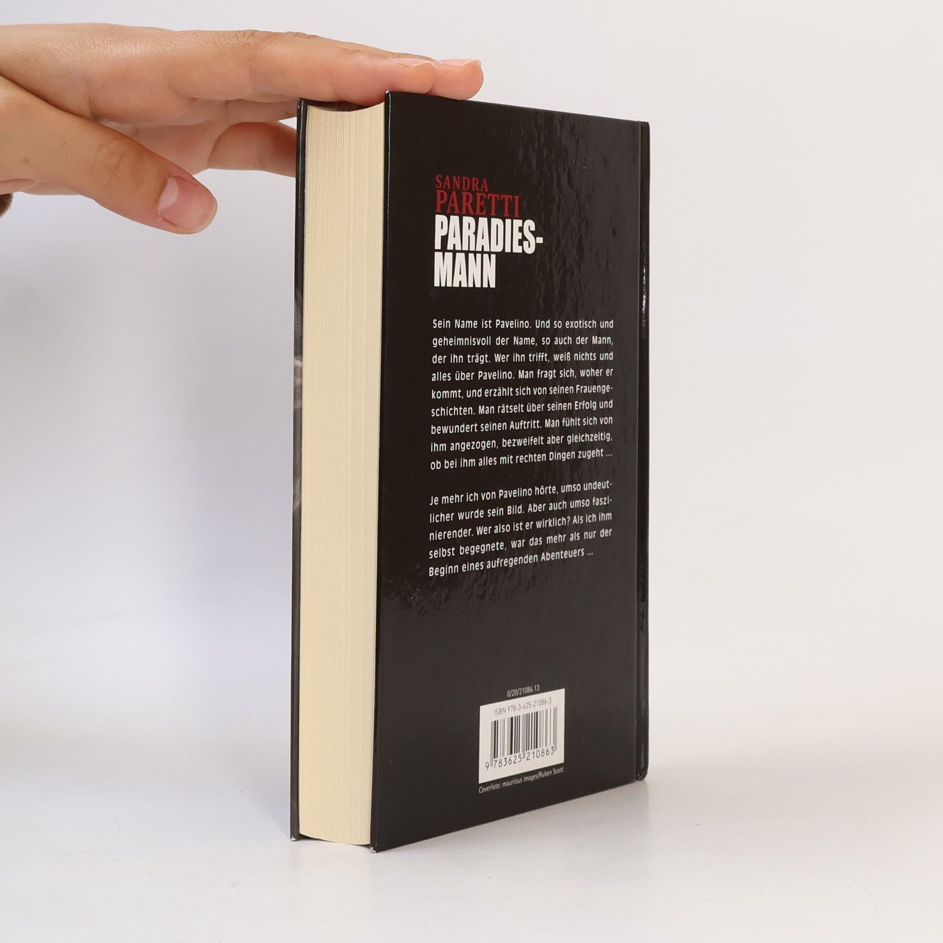 Sandra Paretti Paradies-Mann. Roman