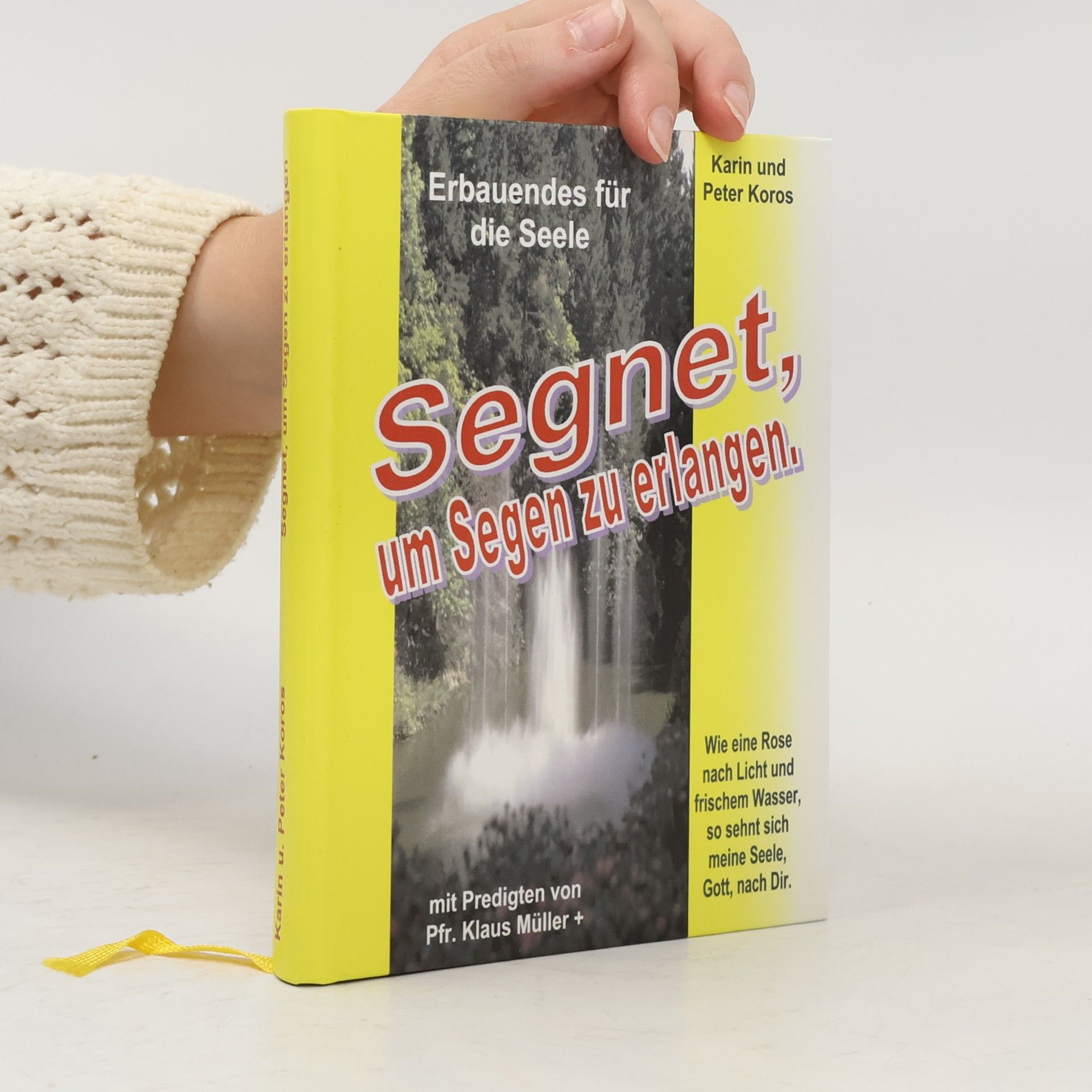 Peter Koros Segnet, um Segen zu erlangen