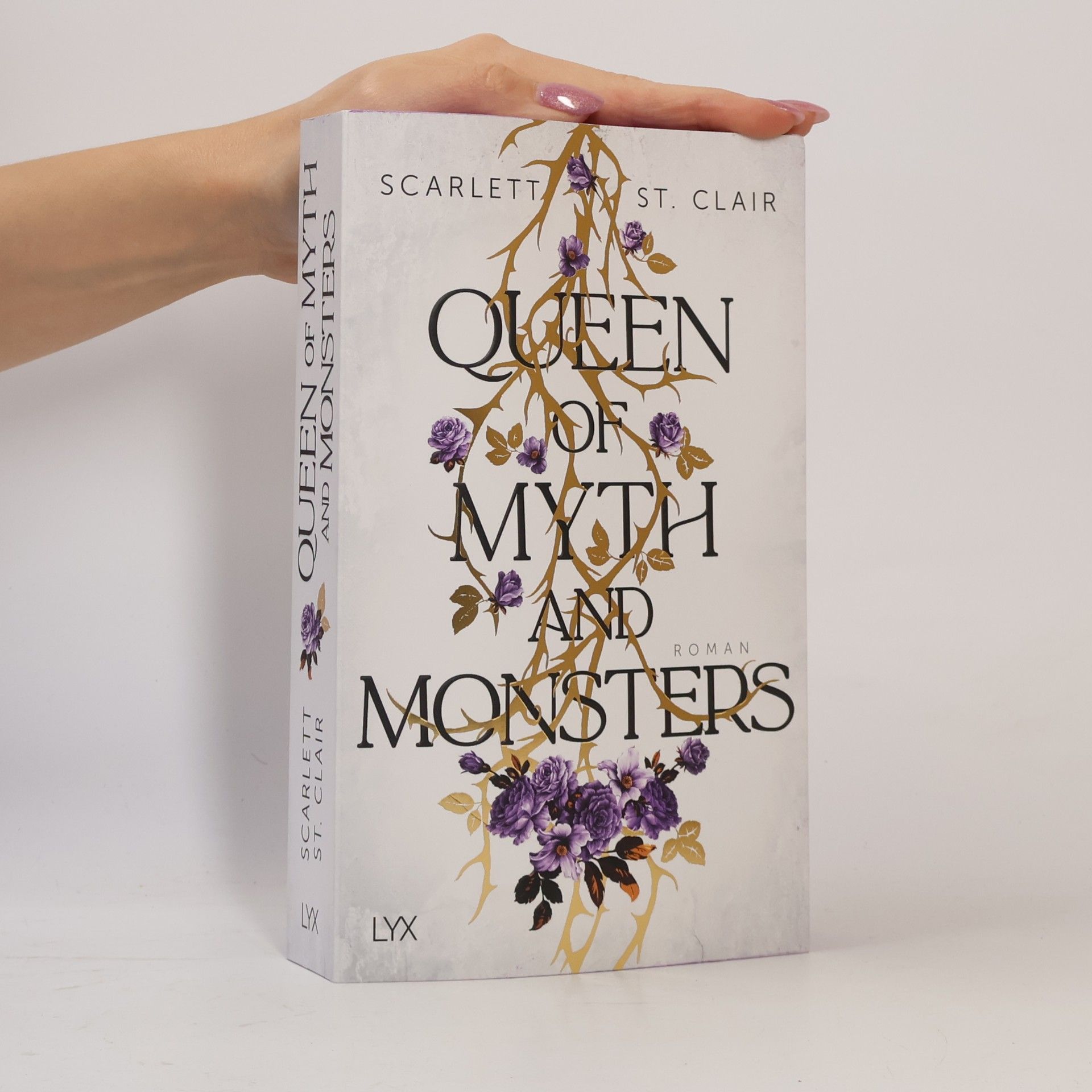 Scarlett St. Clair Queen of Myth and Monsters
