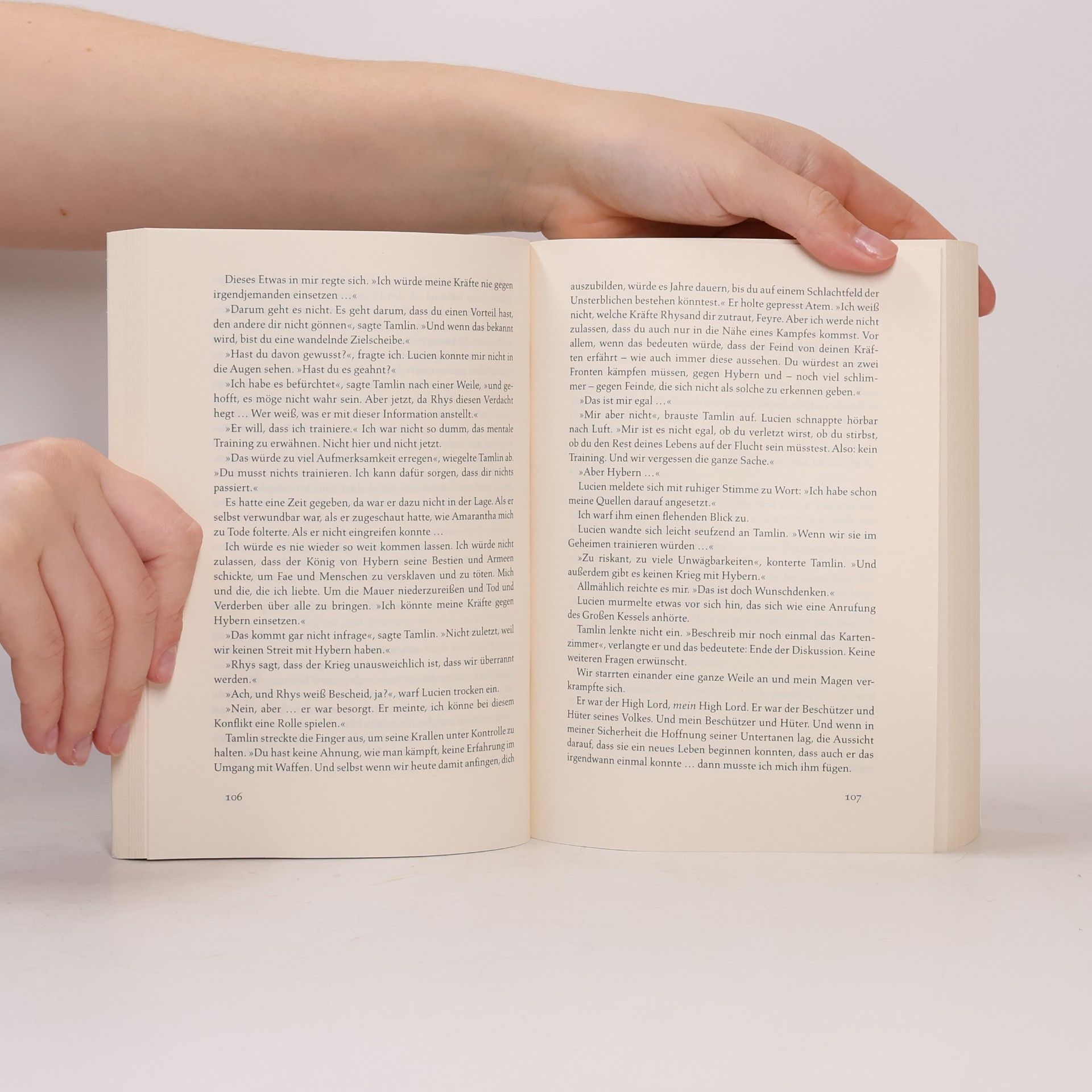 Sarah J. Maas Das Reich der Sieben Höfe. Flammen und Finsternis
