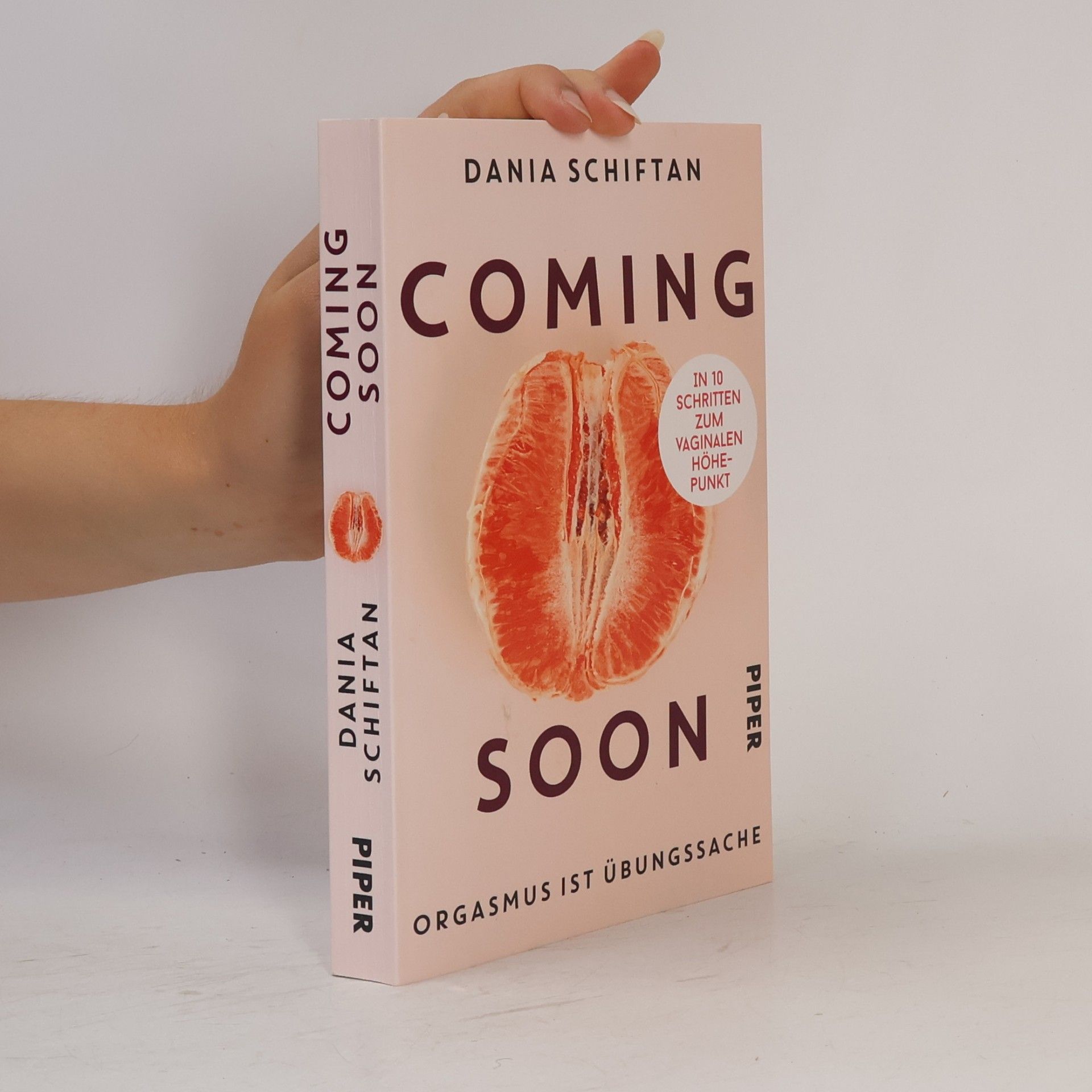 Dania Schiftan Coming soon