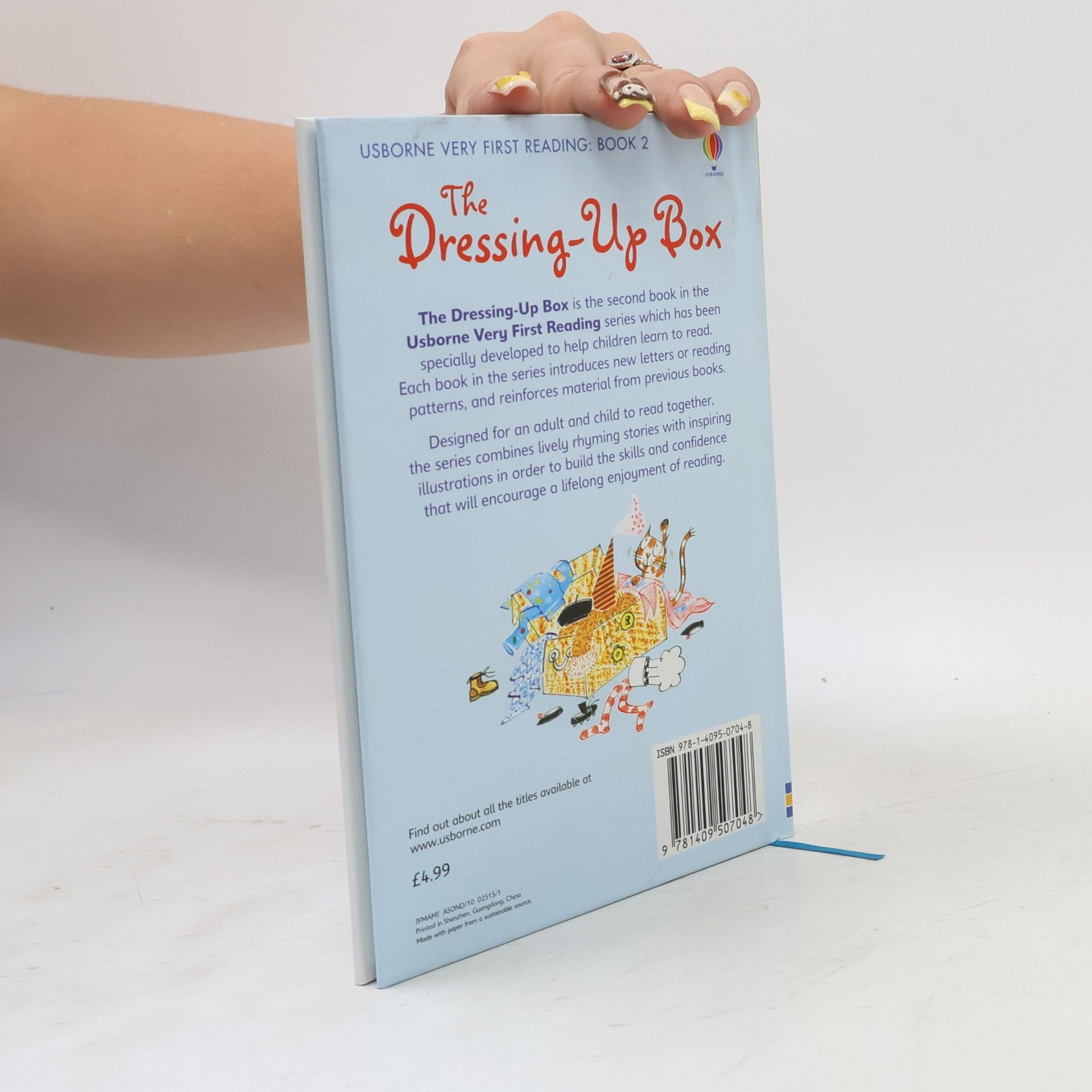Mairi Mackinnon Usborne Very First Reading - 2: The Dressing Up Box