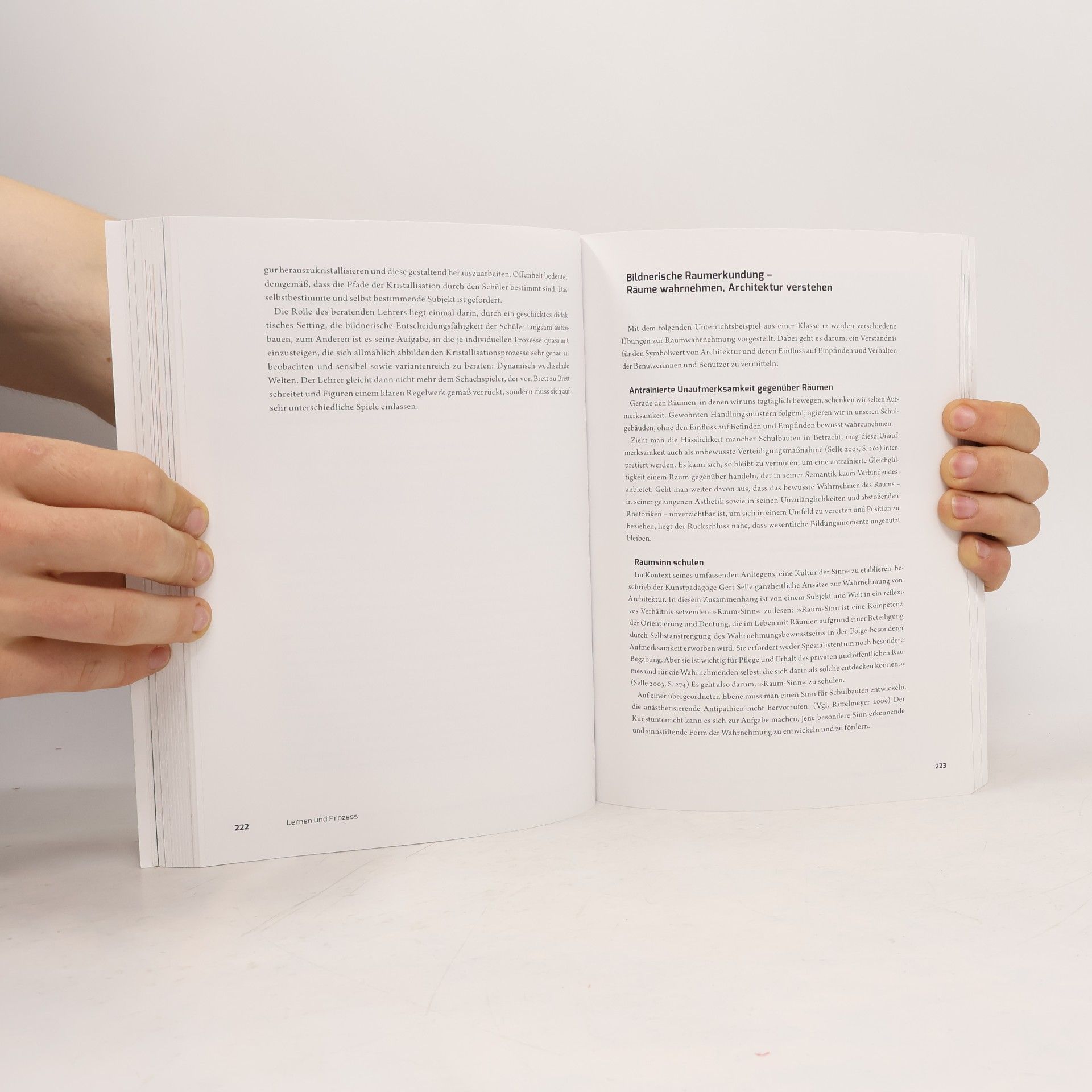 Anna-Maria Schirmer KREAplus: Bildender Kunstunterricht: Brückenschläge zwischen Theorie und Praxis