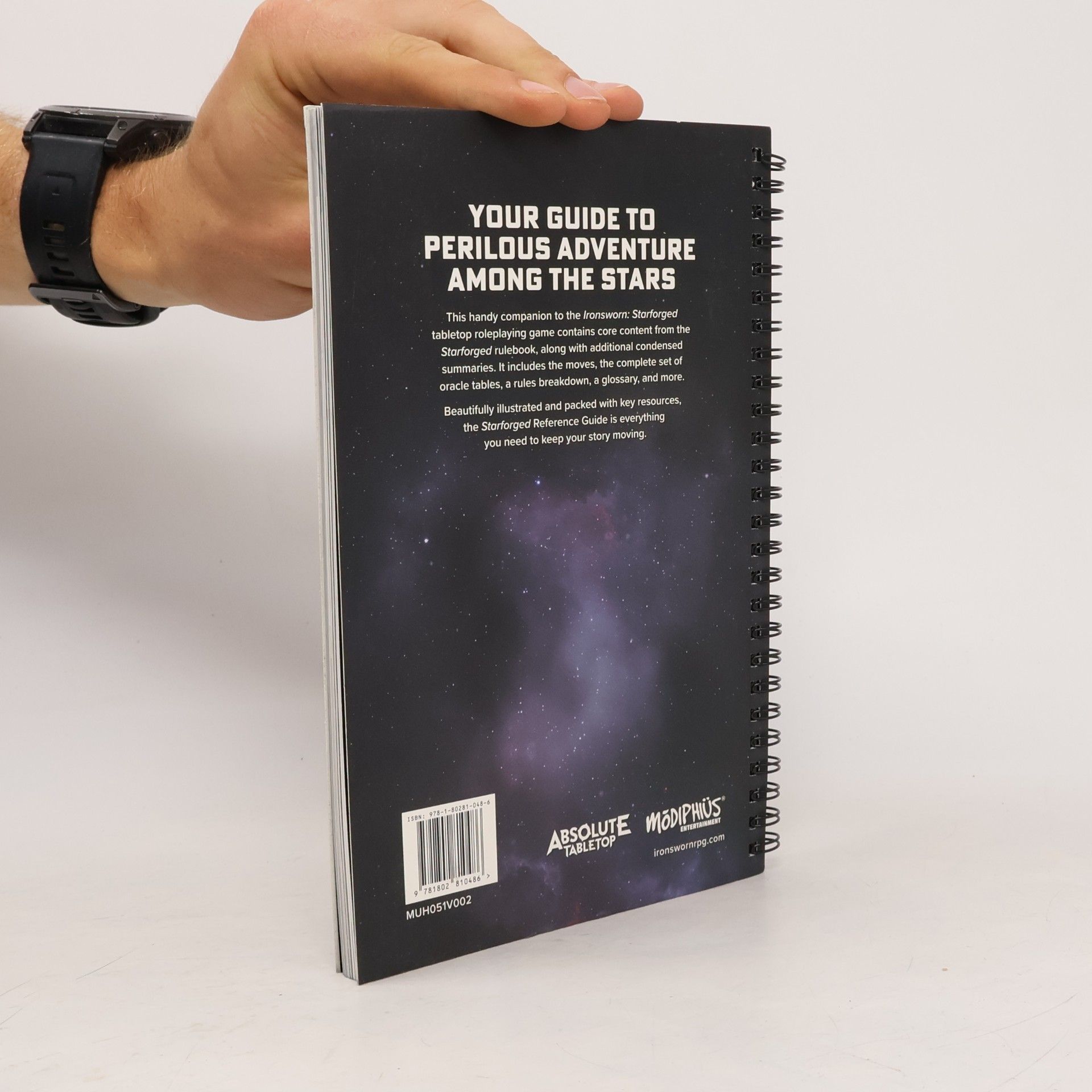 Ironsworn: Starforged - Referenzhandbuch - Wire-Bound RPG-Erweiterungsbuch, Modiphius Entertainment, Human Centric Science Fiction, 127 Seiten, 15,2 x 22,9 cm, bunte Illustrationen, neue Ressourcen