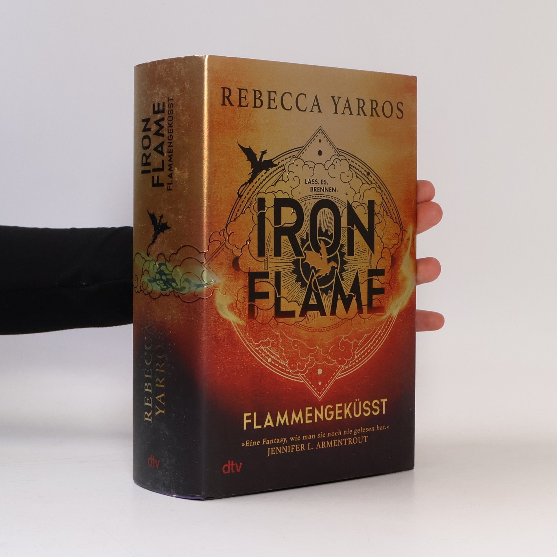 Rebecca Yarros Iron Flame